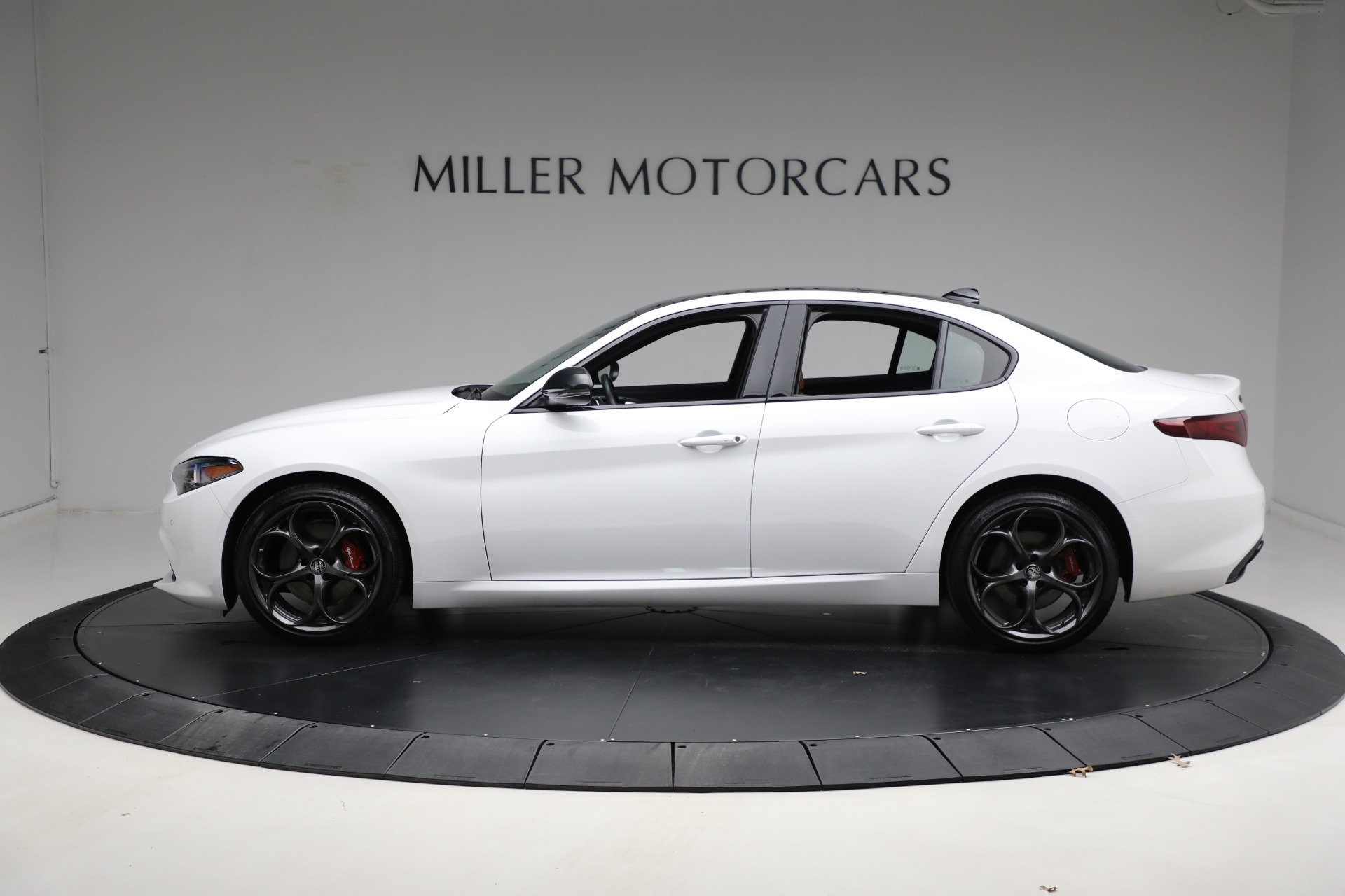 New 2020 Alfa Romeo Giulia Ti Sport Q4 | St. Petersburg, FL
