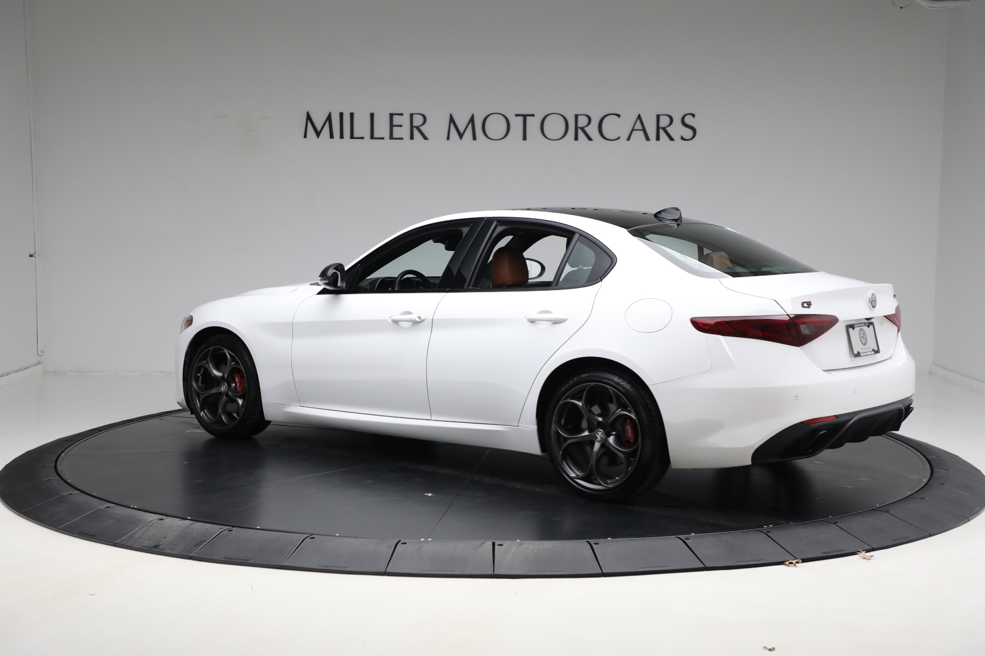 New 2020 Alfa Romeo Giulia Ti Sport Q4 | St. Petersburg, FL