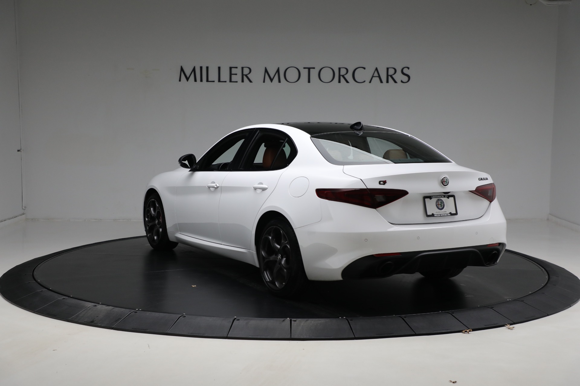 New 2020 Alfa Romeo Giulia Ti Sport Q4 | St. Petersburg, FL
