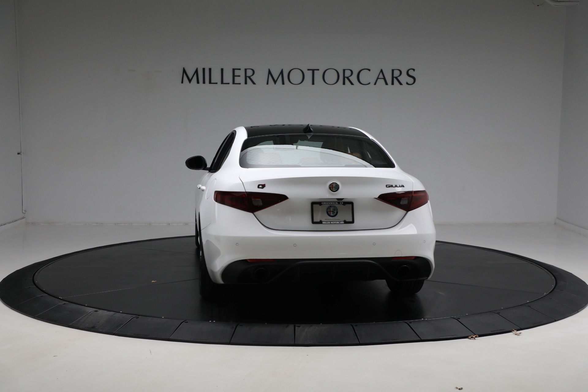 New 2020 Alfa Romeo Giulia Ti Sport Q4 | St. Petersburg, FL