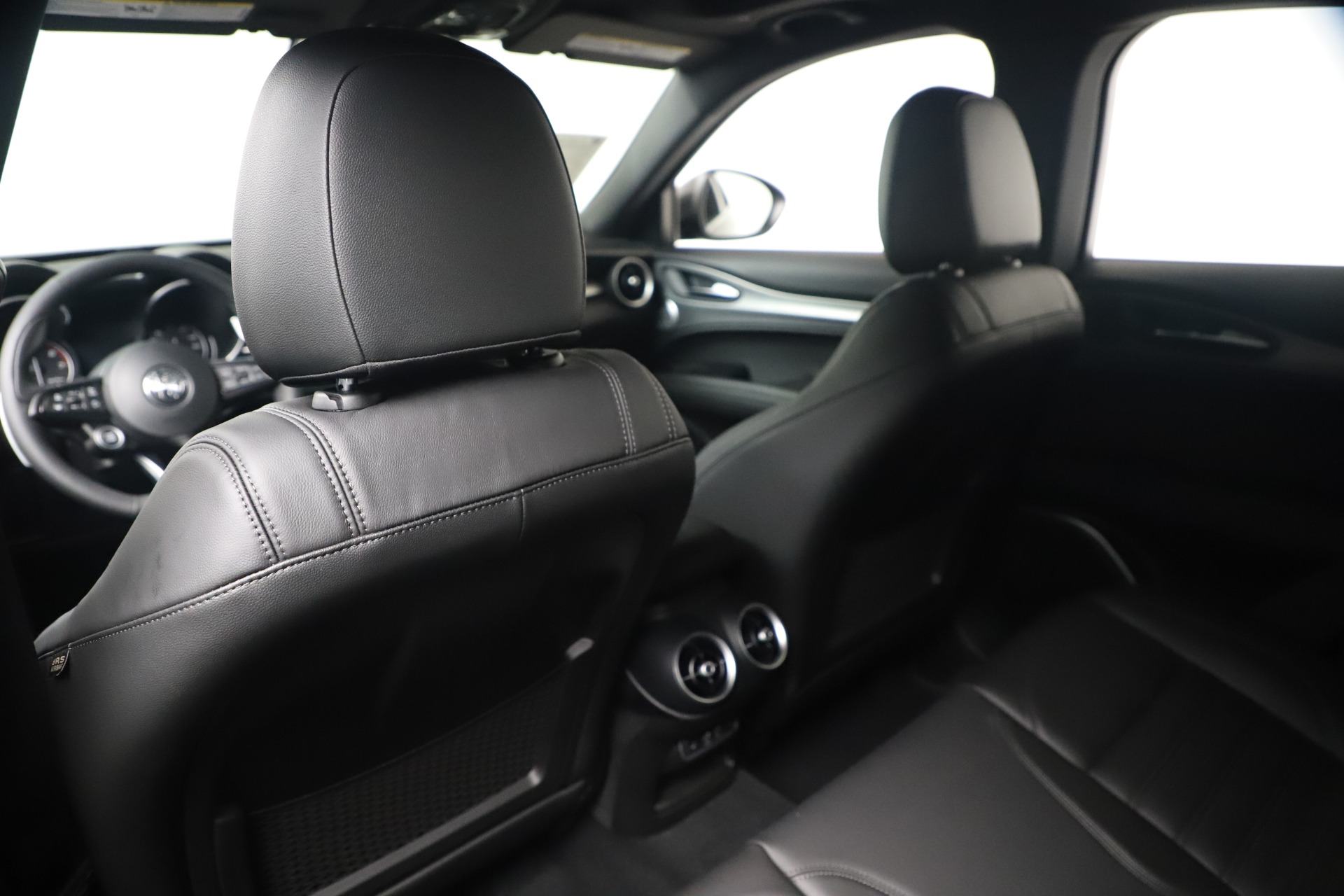 New 2020 Alfa Romeo Stelvio Ti Sport Q4 | St. Petersburg, FL