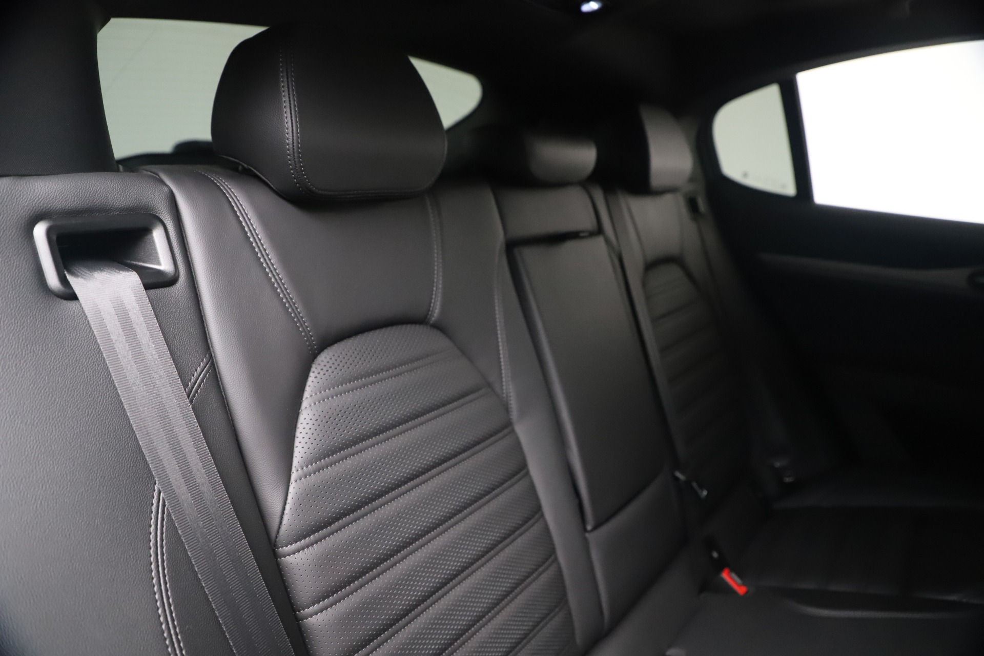 New 2020 Alfa Romeo Stelvio Ti Sport Q4 | St. Petersburg, FL