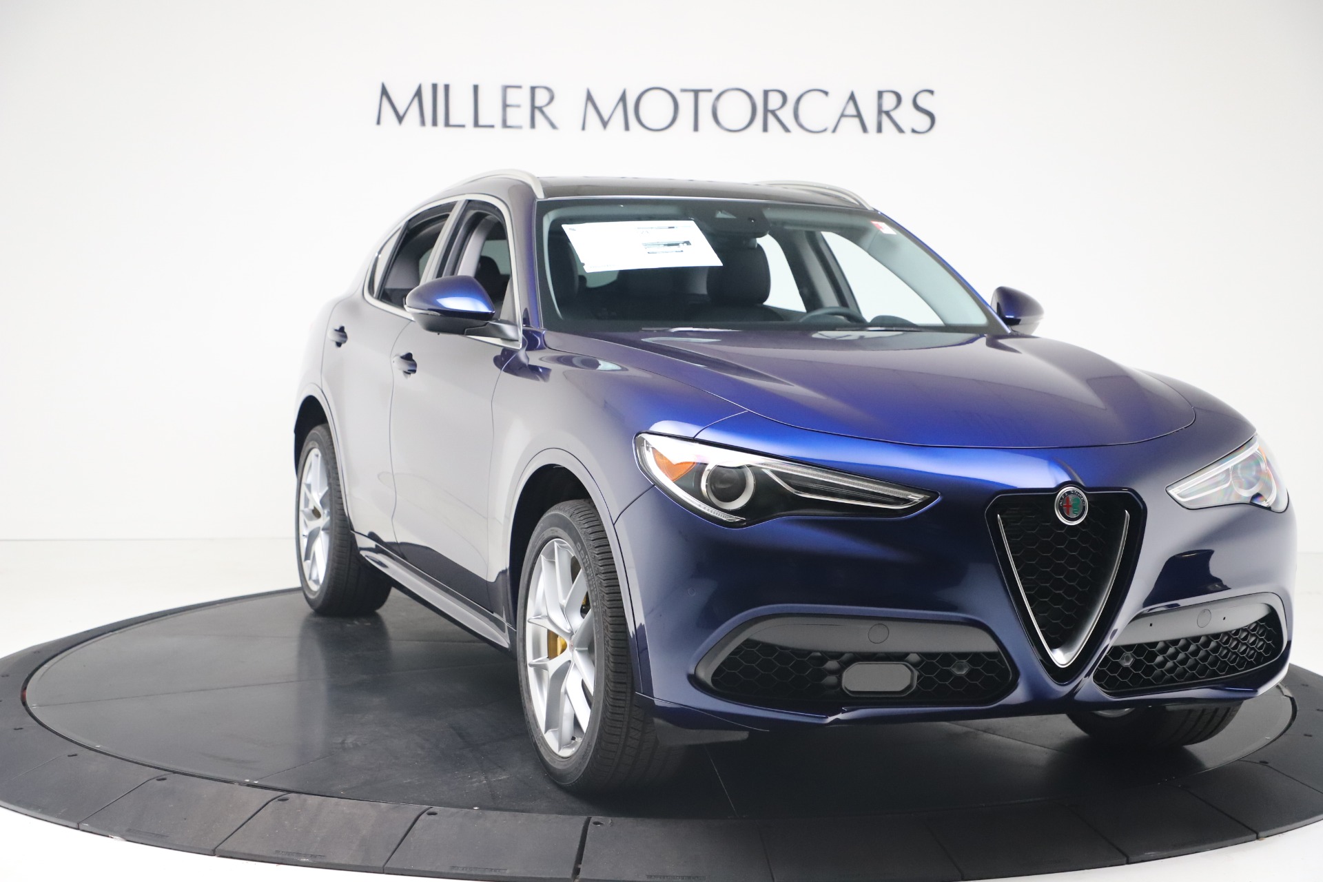 New 2020 Alfa Romeo Stelvio Ti Q4 | St. Petersburg, FL