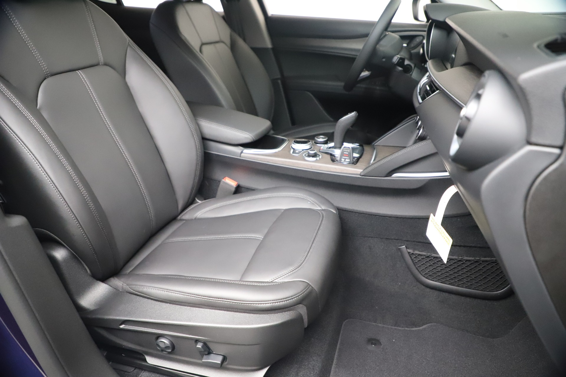 New 2020 Alfa Romeo Stelvio Ti Q4 | St. Petersburg, FL