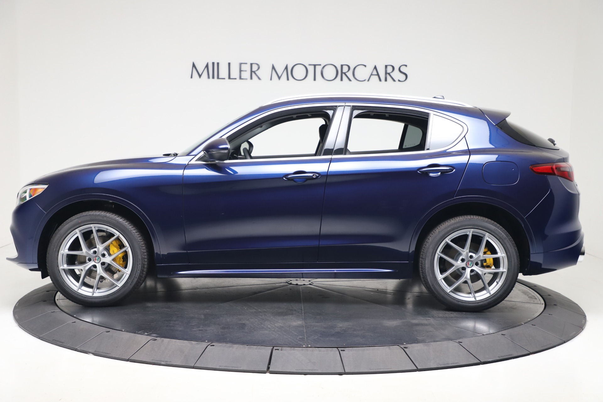 New 2020 Alfa Romeo Stelvio Ti Q4 | St. Petersburg, FL