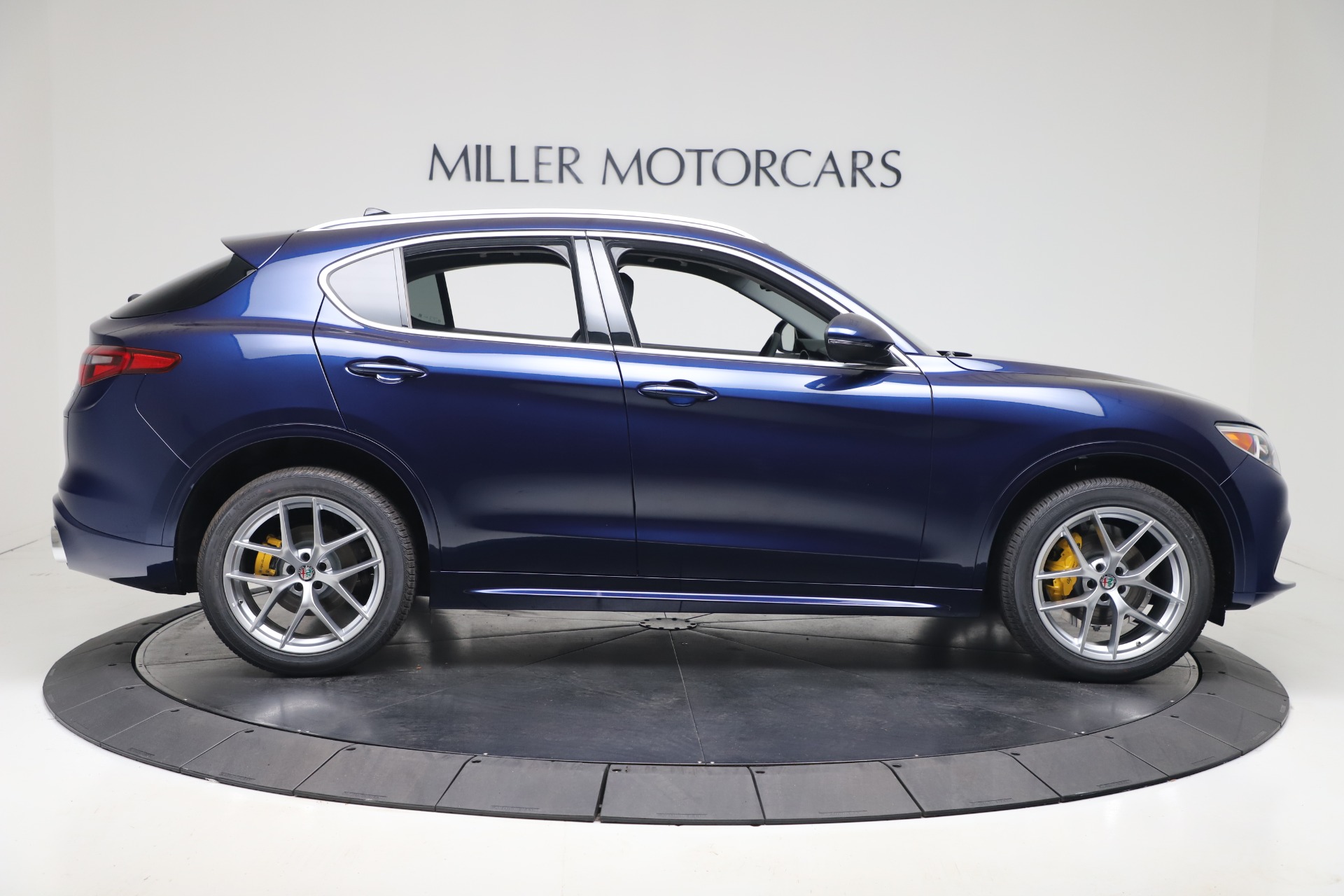 New 2020 Alfa Romeo Stelvio Ti Q4 | St. Petersburg, FL