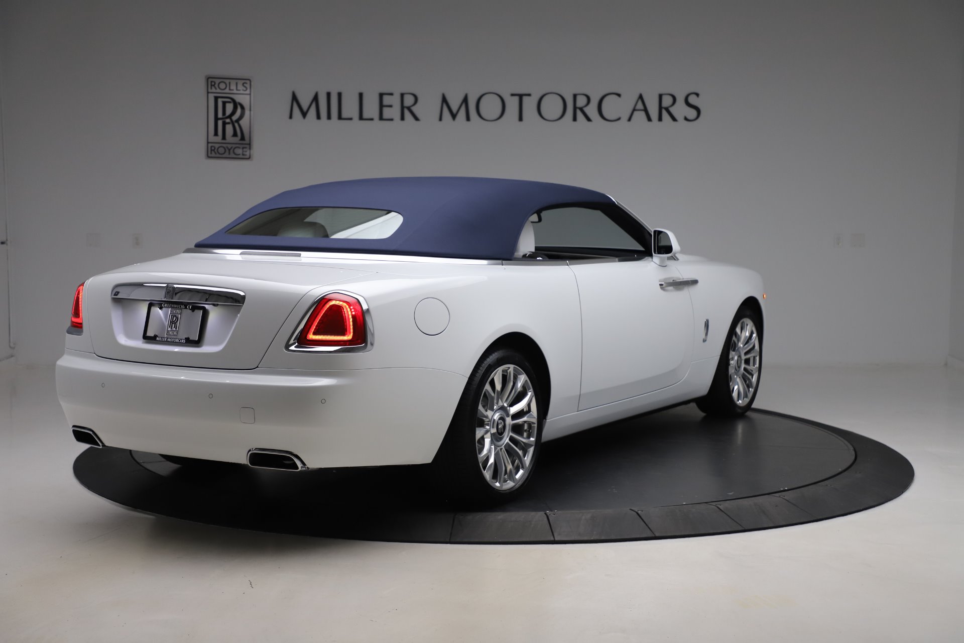 New 2020 Rolls-Royce Dawn | St. Petersburg, FL