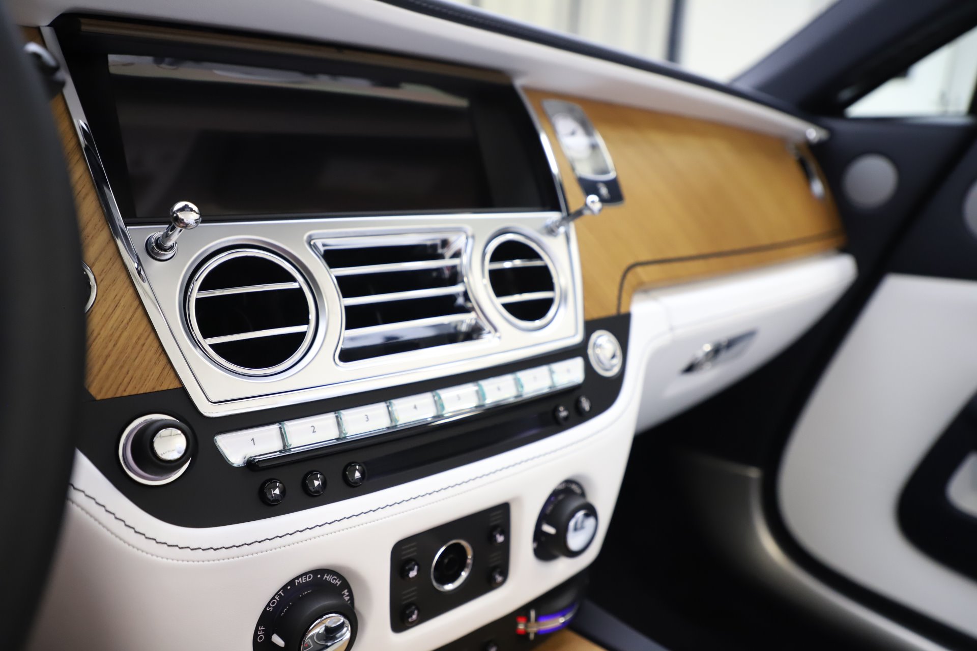 New 2020 Rolls-Royce Dawn | St. Petersburg, FL