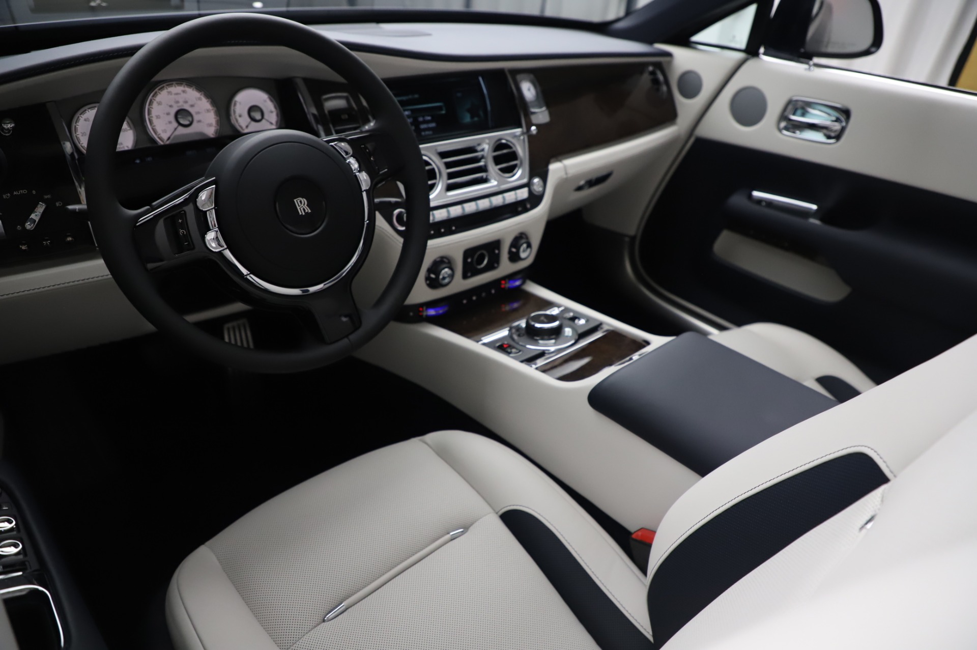 New 2020 Rolls-Royce Dawn | St. Petersburg, FL