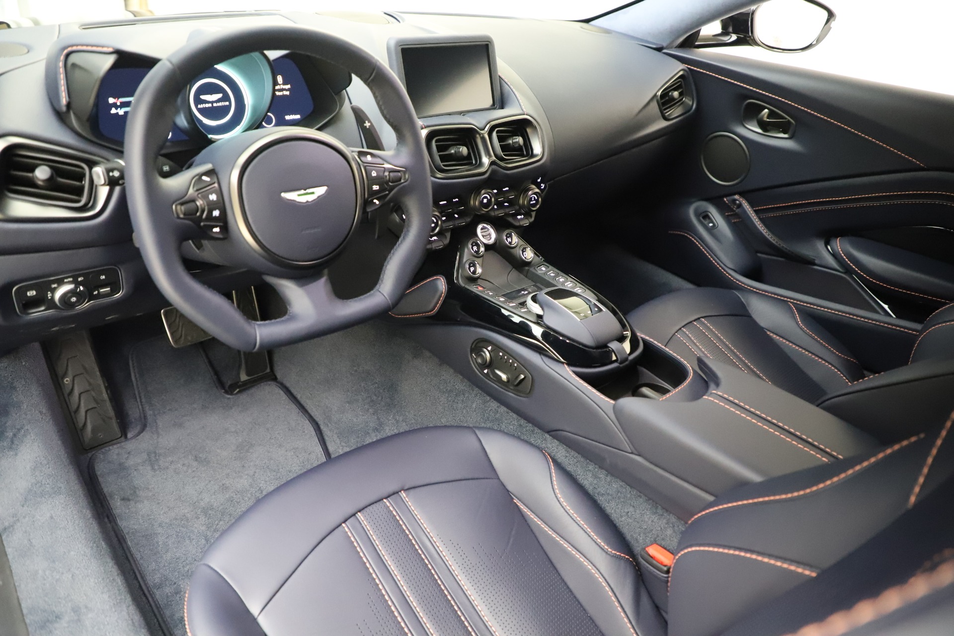New 2020 Aston Martin Vantage Coupe | St. Petersburg, FL