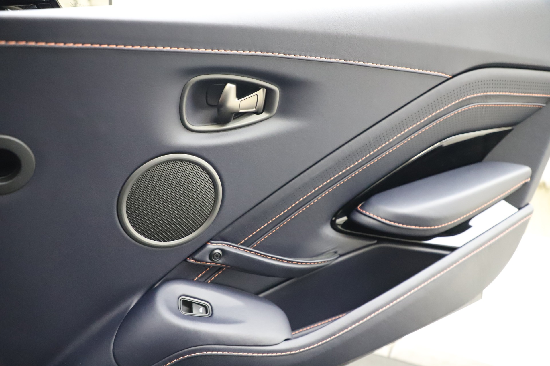 New 2020 Aston Martin Vantage Coupe | St. Petersburg, FL