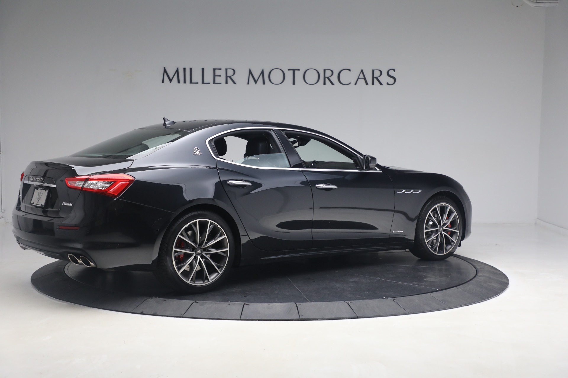 Used 2019 Maserati Ghibli S Q4 GranLusso | St. Petersburg, FL