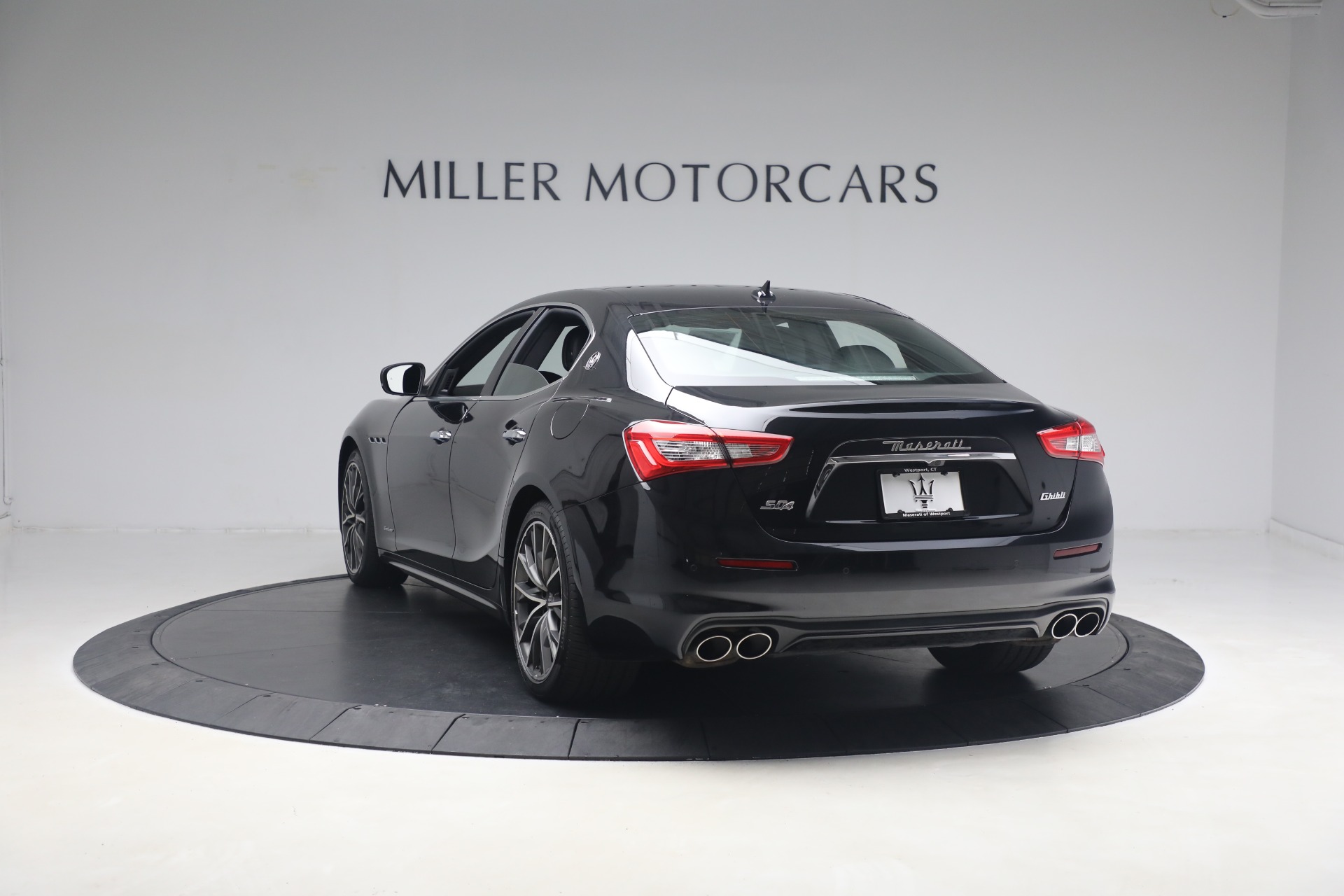 Used 2019 Maserati Ghibli S Q4 GranLusso | St. Petersburg, FL