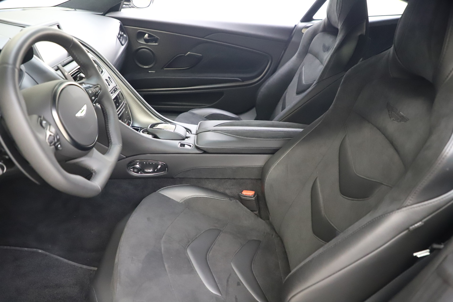 New 2019 Aston Martin DBS Superleggera | St. Petersburg, FL