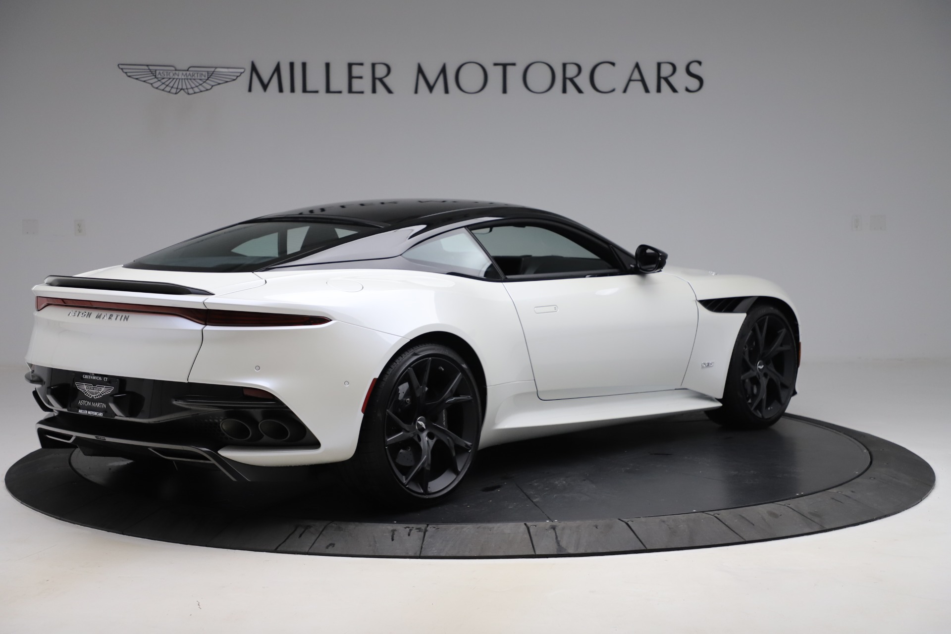 New 2019 Aston Martin DBS Superleggera | St. Petersburg, FL