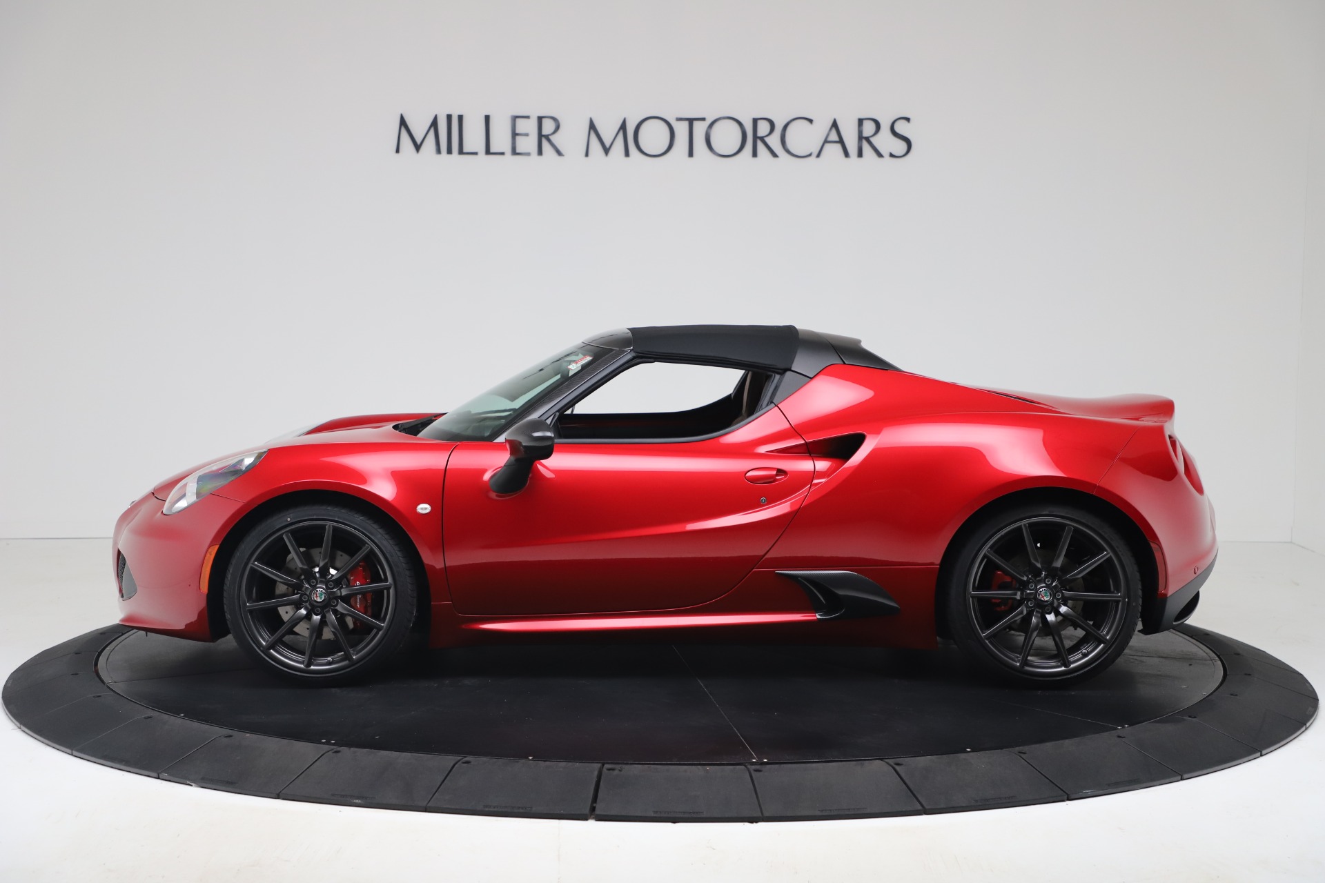 New 2020 Alfa Romeo 4C Spider | St. Petersburg, FL
