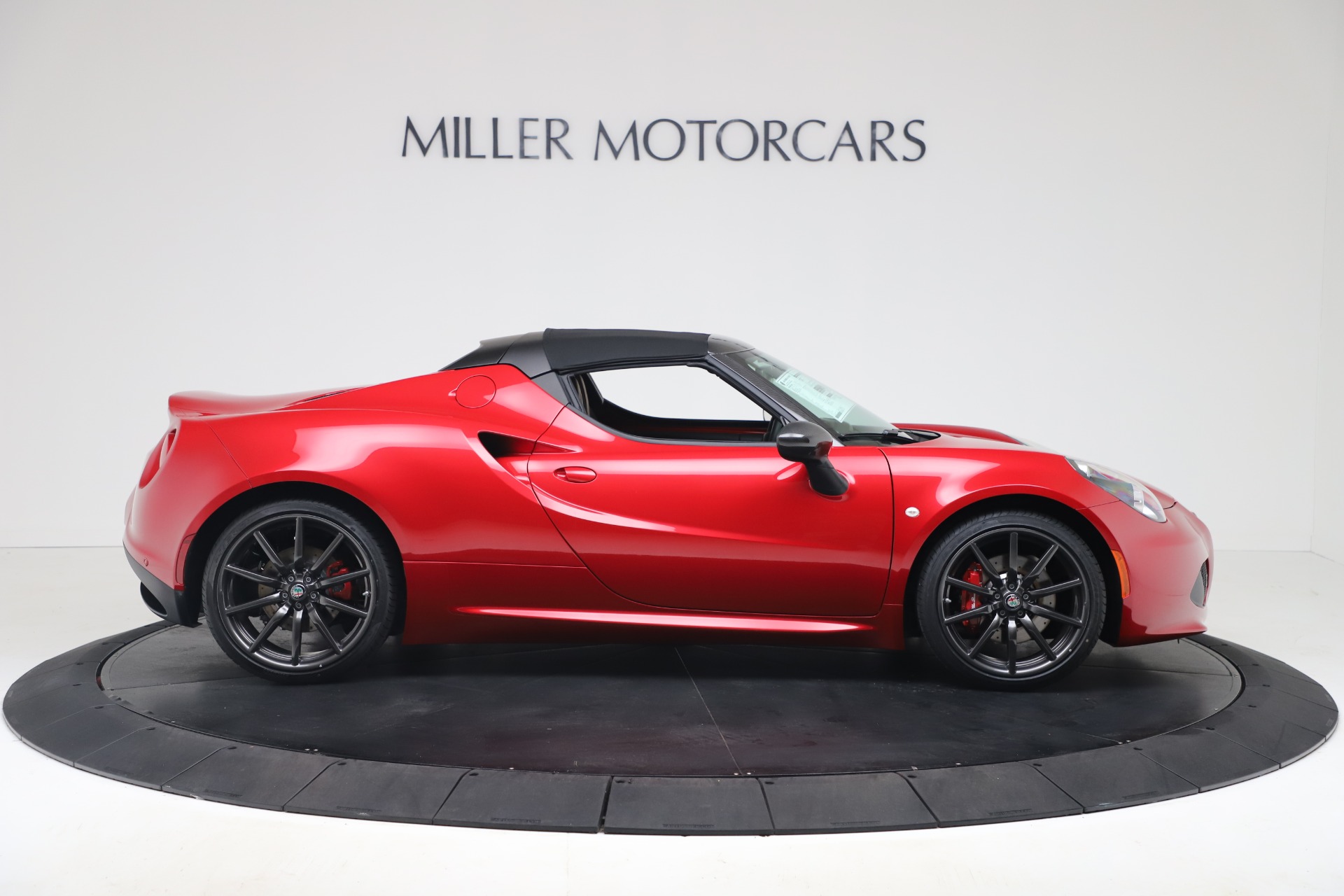 New 2020 Alfa Romeo 4C Spider | St. Petersburg, FL