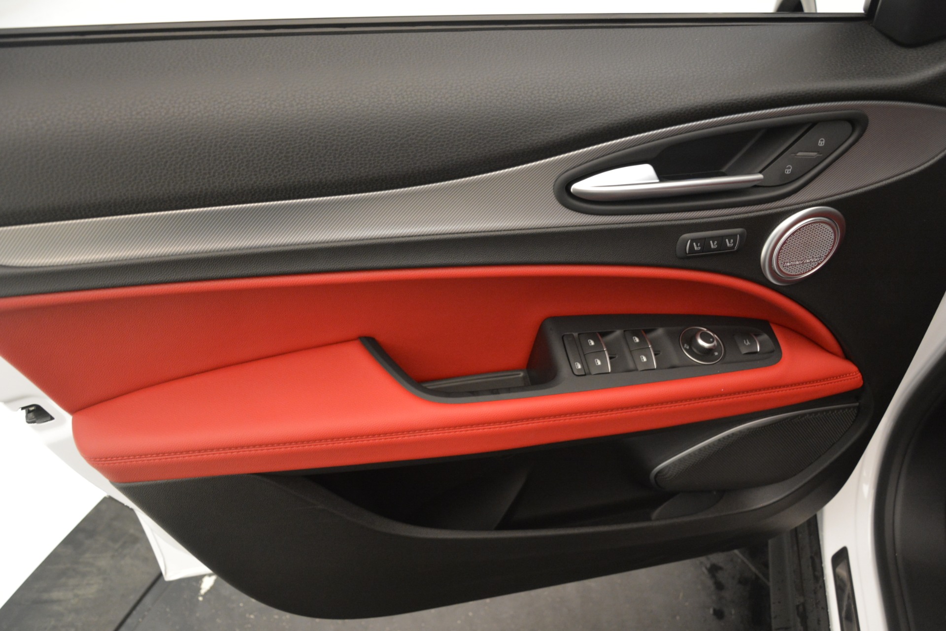 New 2019 Alfa Romeo Stelvio Ti Sport Q4 | St. Petersburg, FL