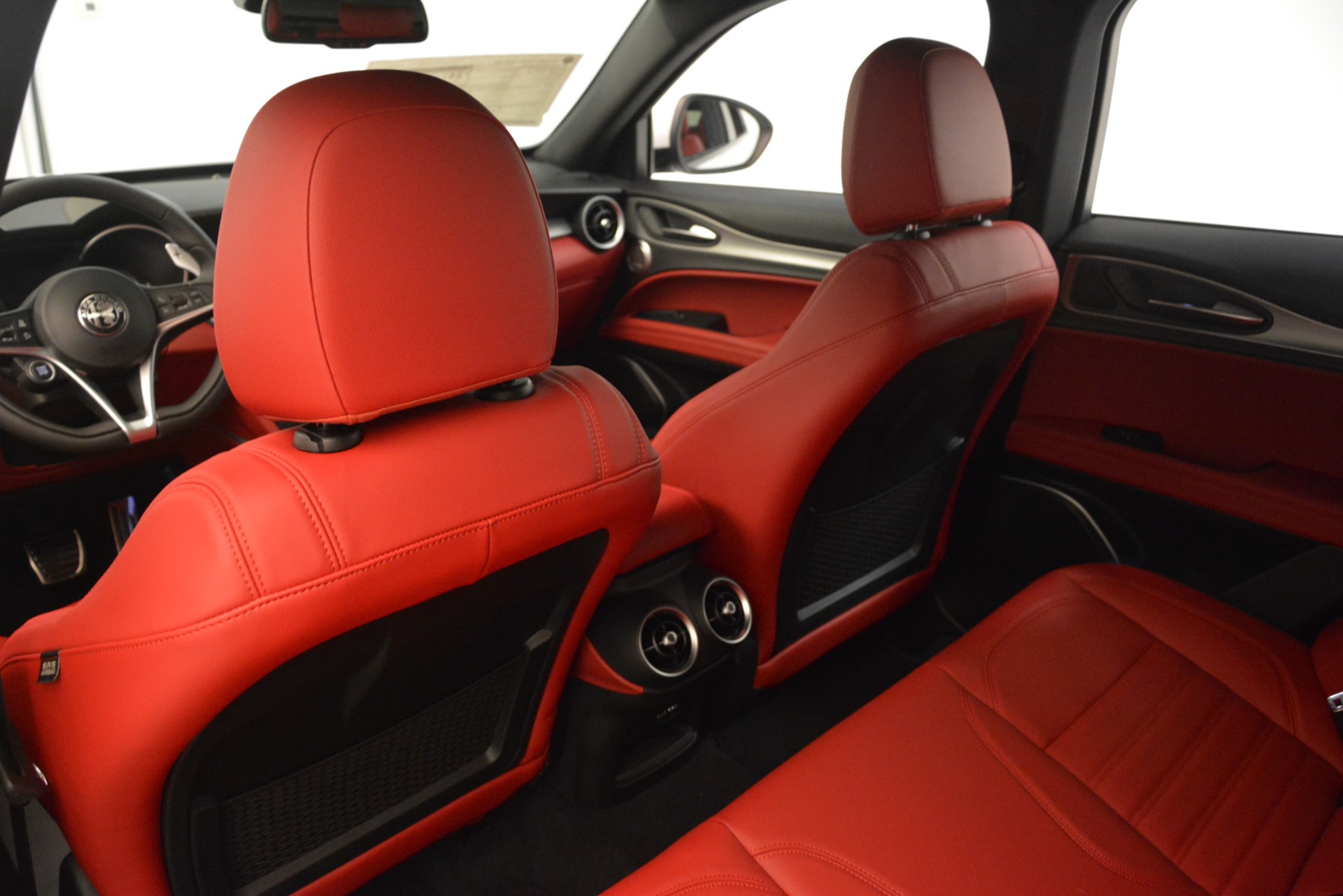 New 2019 Alfa Romeo Stelvio Ti Sport Q4 | St. Petersburg, FL