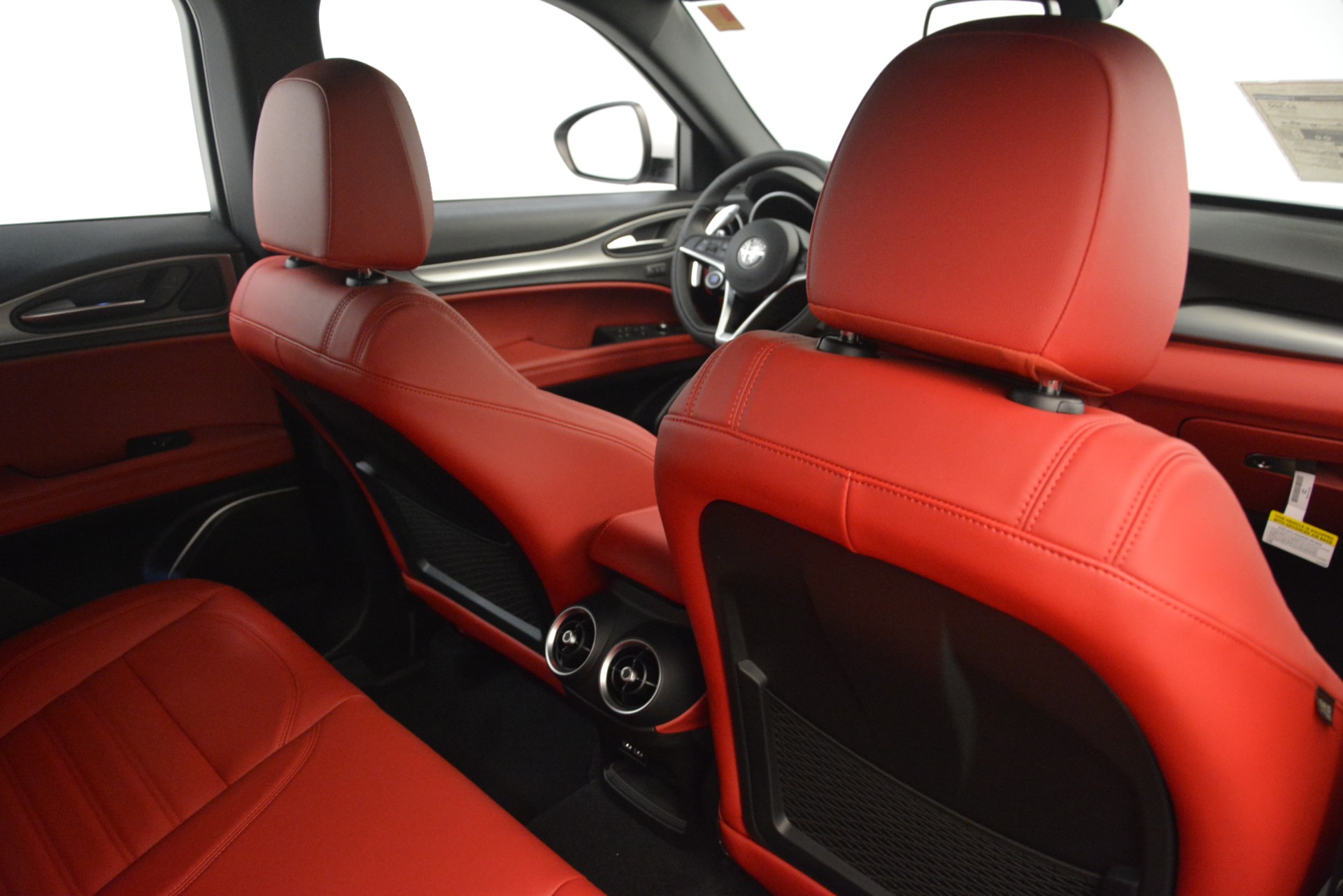 New 2019 Alfa Romeo Stelvio Ti Sport Q4 | St. Petersburg, FL