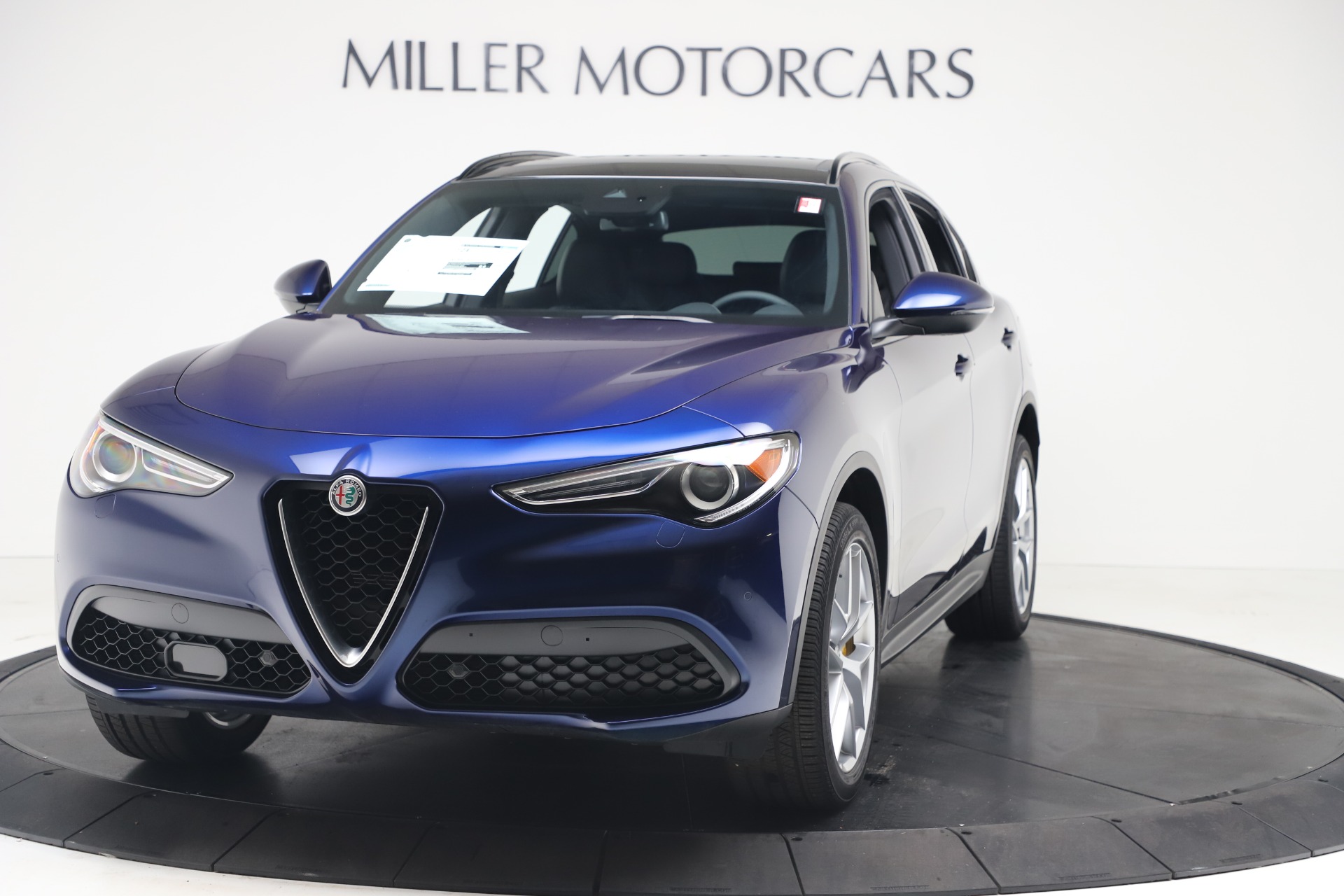 New 2019 Alfa Romeo Stelvio Ti Sport Q4 | St. Petersburg, FL