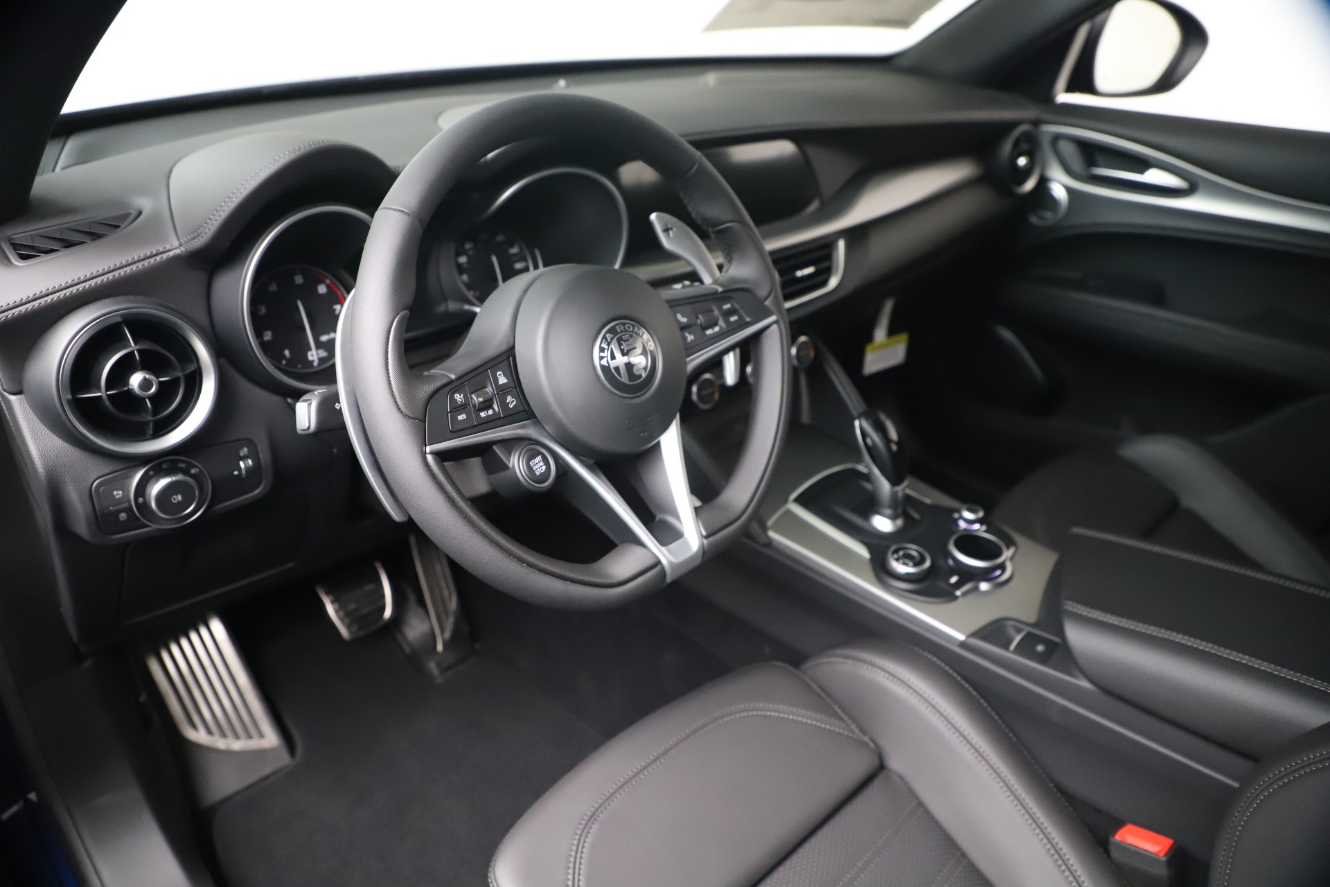 New 2019 Alfa Romeo Stelvio Ti Sport Q4 | St. Petersburg, FL