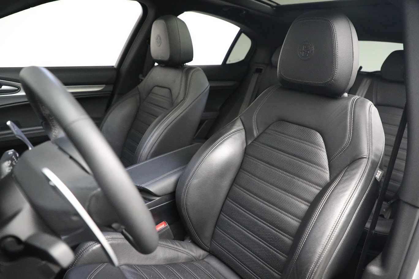 New 2019 Alfa Romeo Stelvio Ti Sport Q4 | St. Petersburg, FL