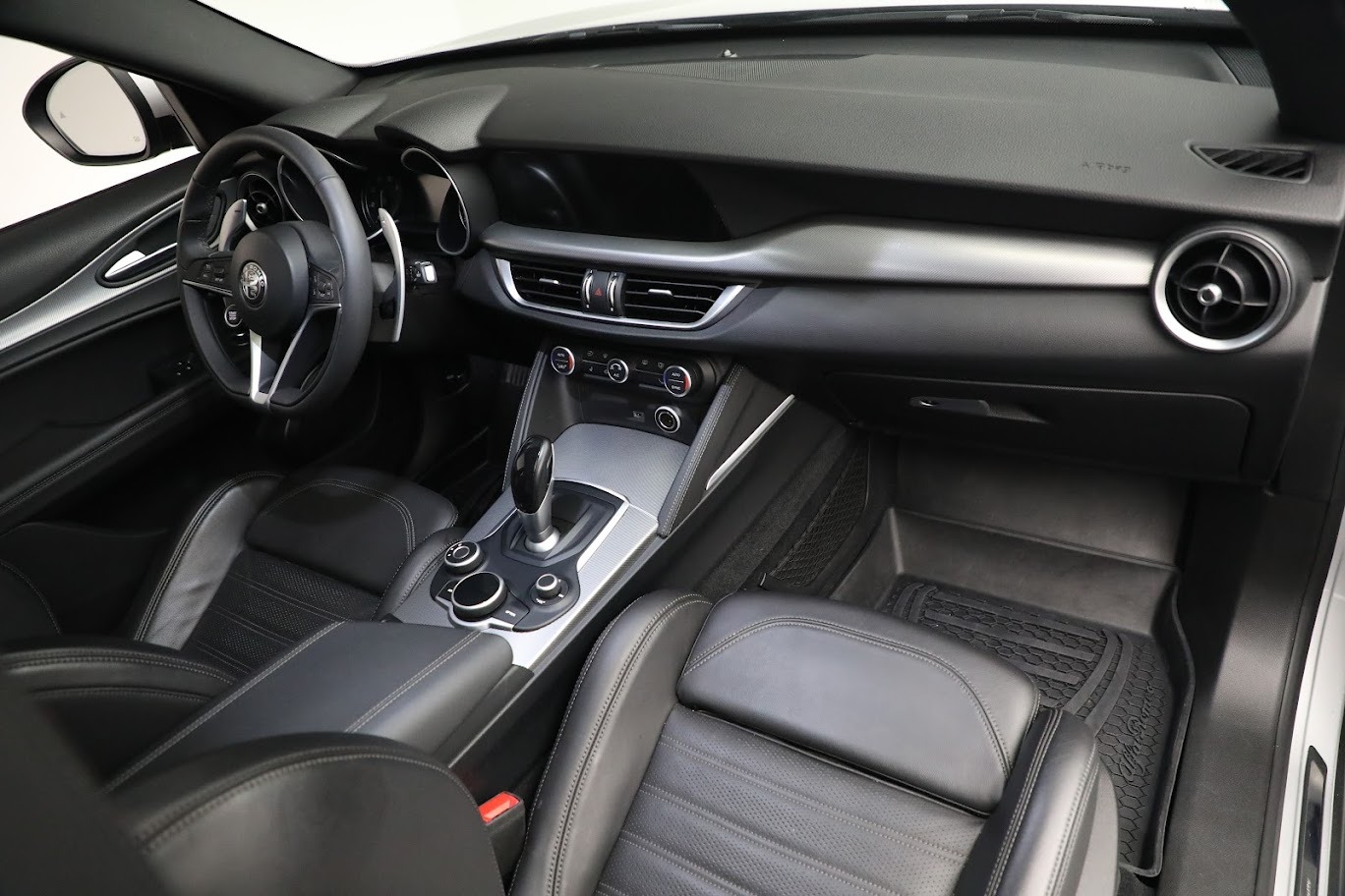 New 2019 Alfa Romeo Stelvio Ti Sport Q4 | St. Petersburg, FL