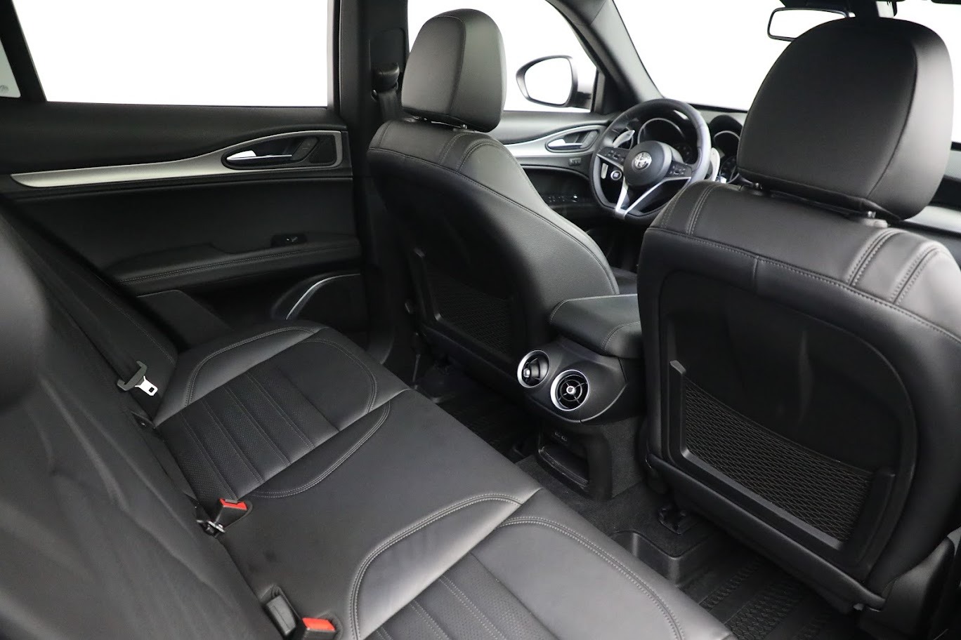 New 2019 Alfa Romeo Stelvio Ti Sport Q4 | St. Petersburg, FL