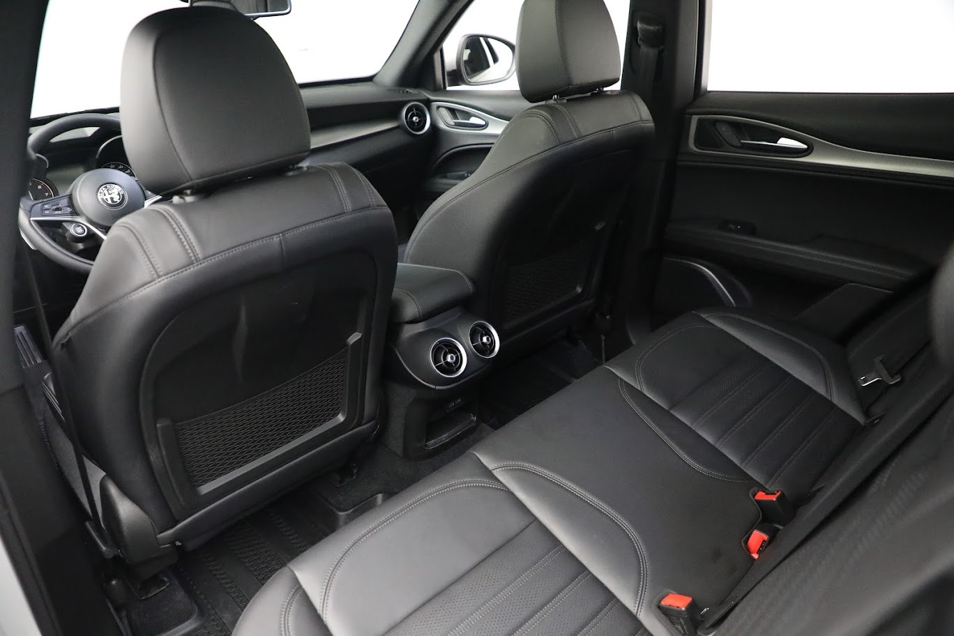 New 2019 Alfa Romeo Stelvio Ti Sport Q4 | St. Petersburg, FL