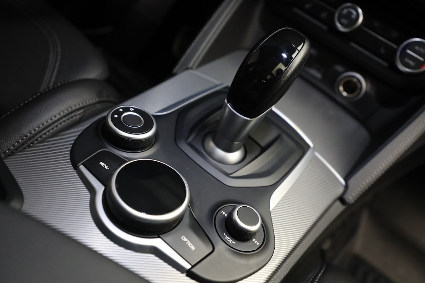 New 2019 Alfa Romeo Stelvio Ti Sport Q4 | St. Petersburg, FL