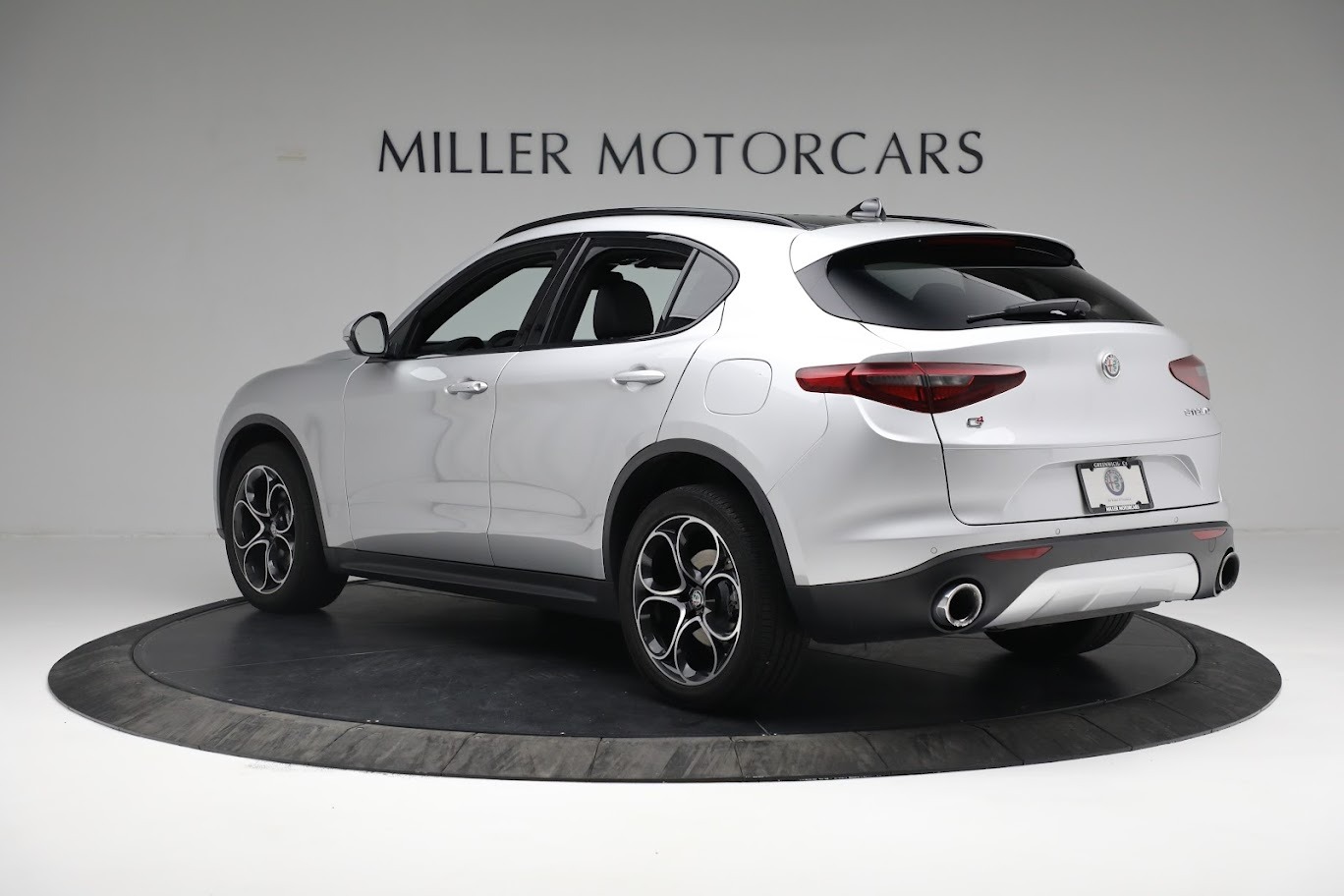 New 2019 Alfa Romeo Stelvio Ti Sport Q4 | St. Petersburg, FL