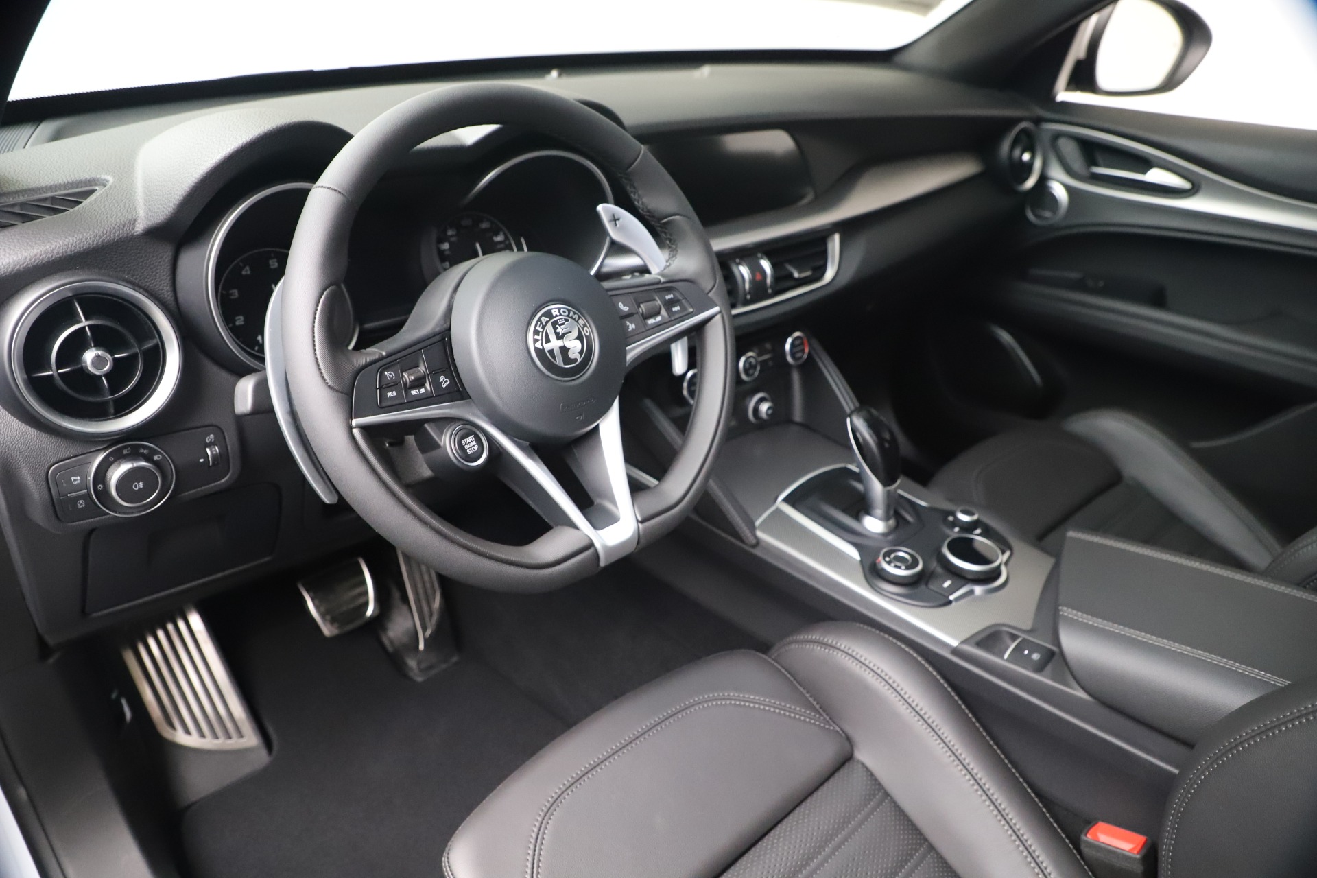 New 2019 Alfa Romeo Stelvio Ti Sport Q4 | St. Petersburg, FL