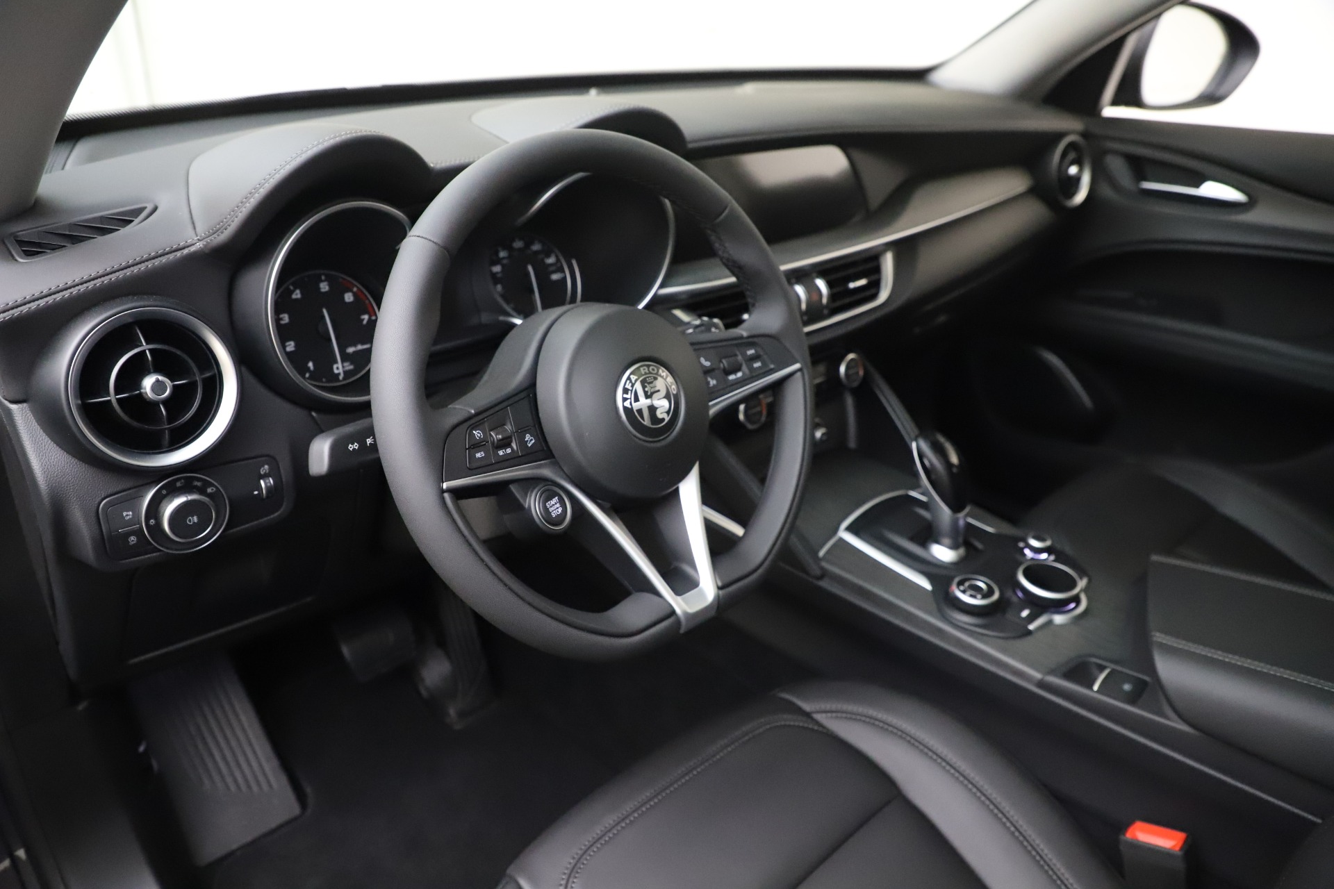 New 2019 Alfa Romeo Stelvio Ti Q4 | St. Petersburg, FL
