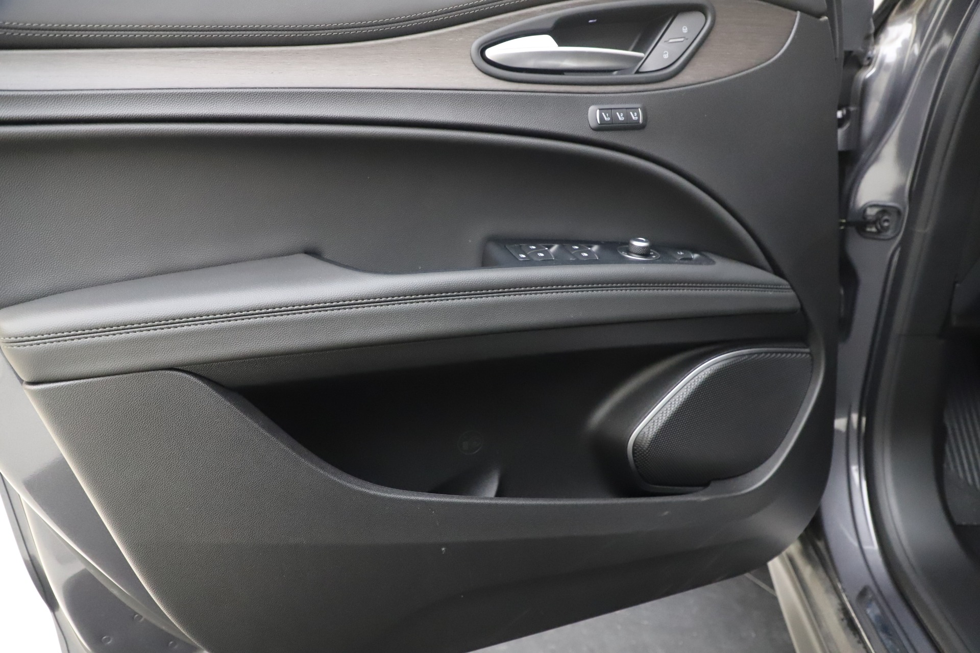 New 2019 Alfa Romeo Stelvio Ti Q4 | St. Petersburg, FL