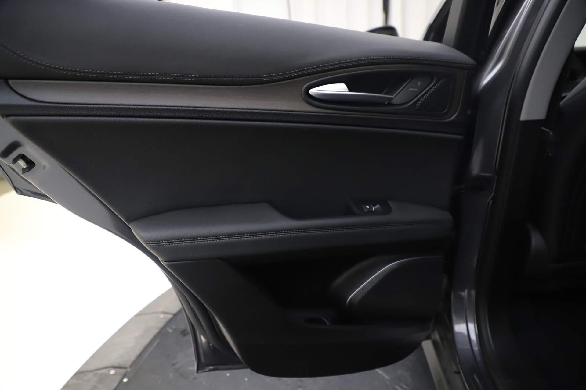 New 2019 Alfa Romeo Stelvio Ti Q4 | St. Petersburg, FL
