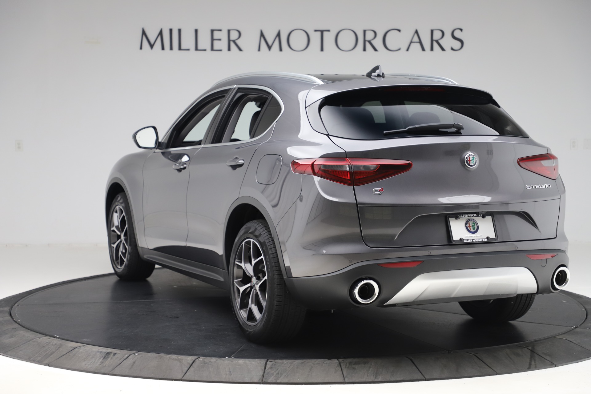 New 2019 Alfa Romeo Stelvio Ti Q4 | St. Petersburg, FL