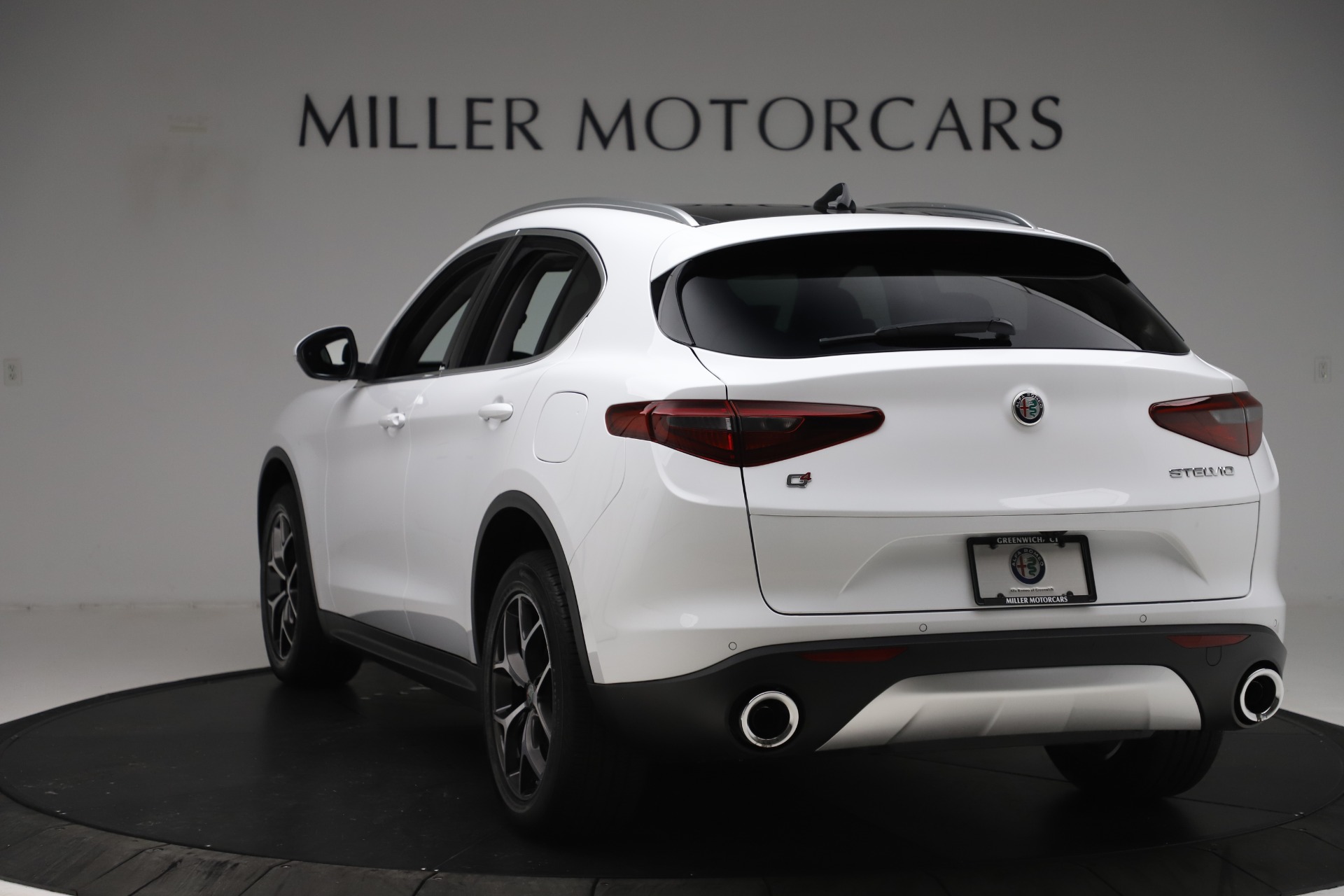 New 2019 Alfa Romeo Stelvio Ti Q4 | St. Petersburg, FL