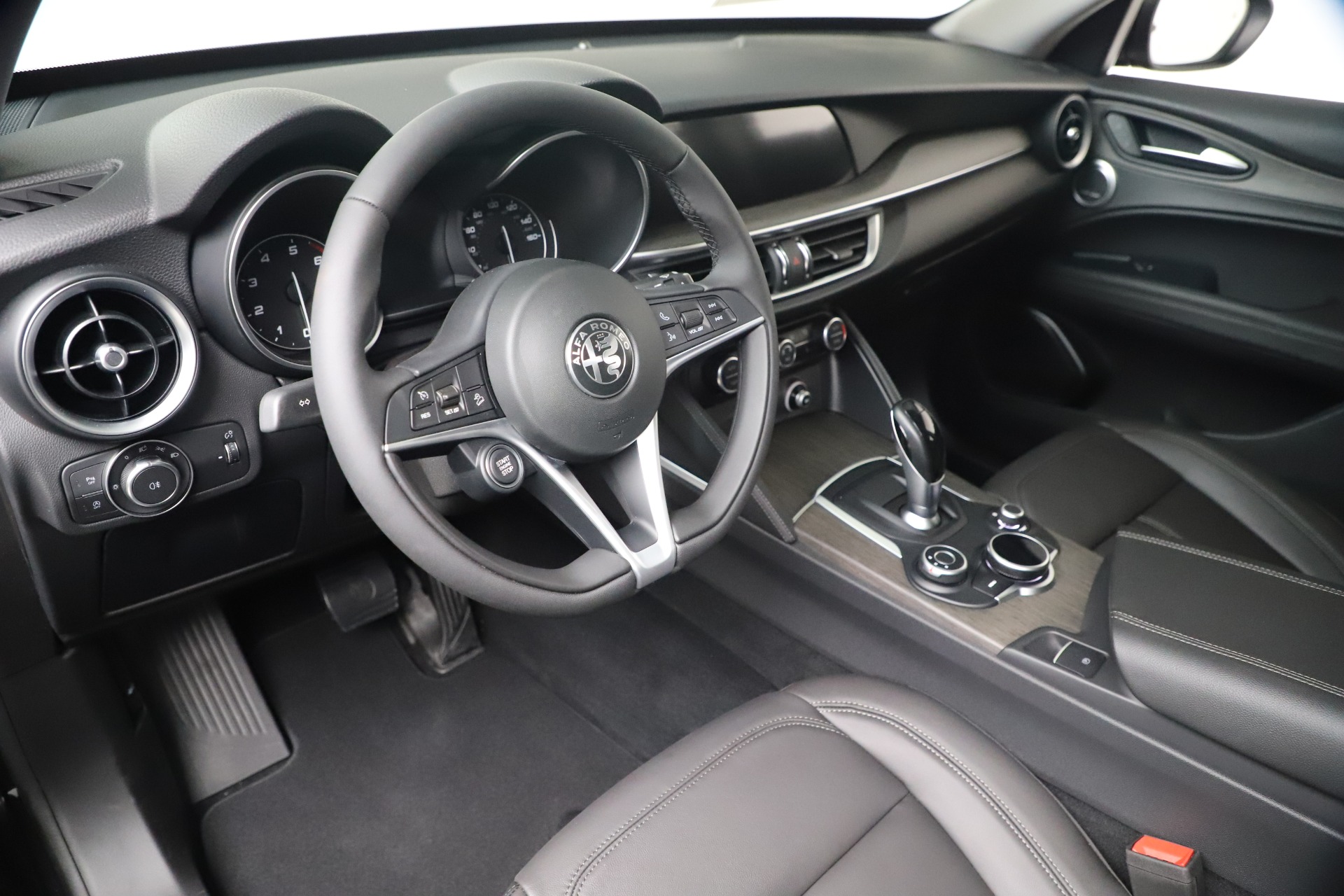 New 2019 Alfa Romeo Stelvio Ti Q4 | St. Petersburg, FL