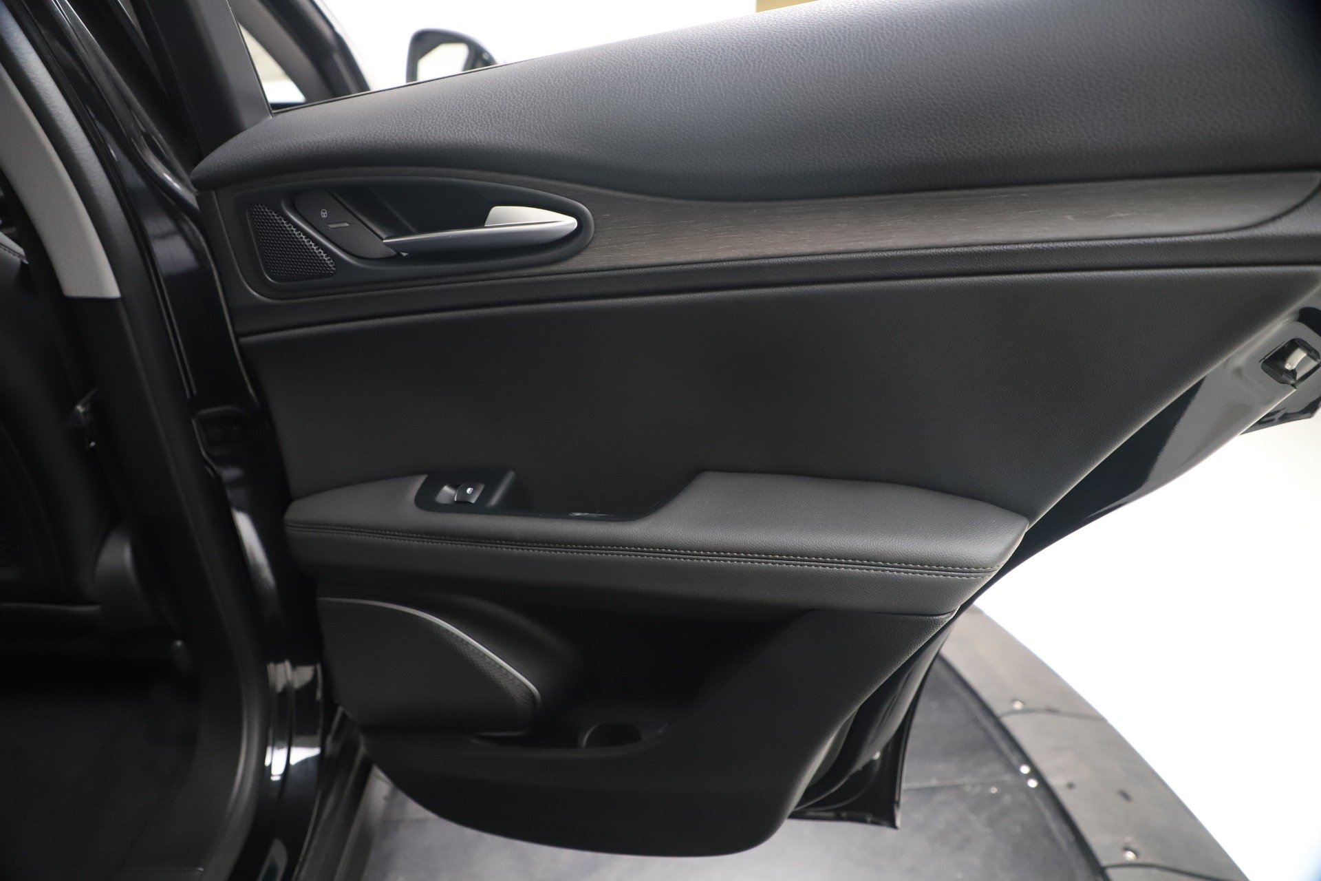 New 2019 Alfa Romeo Stelvio Ti Q4 | St. Petersburg, FL