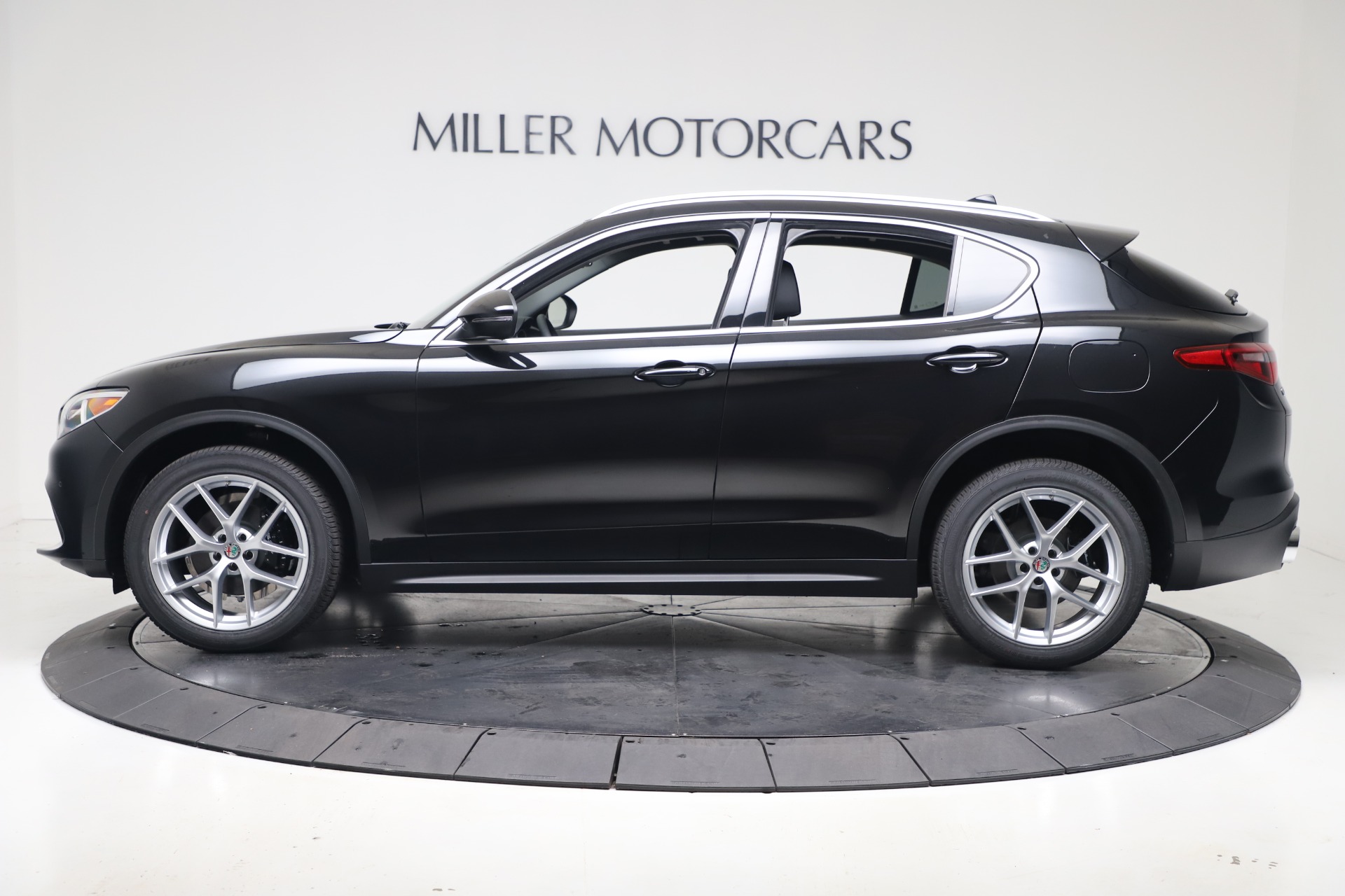 New 2019 Alfa Romeo Stelvio Ti Q4 | St. Petersburg, FL