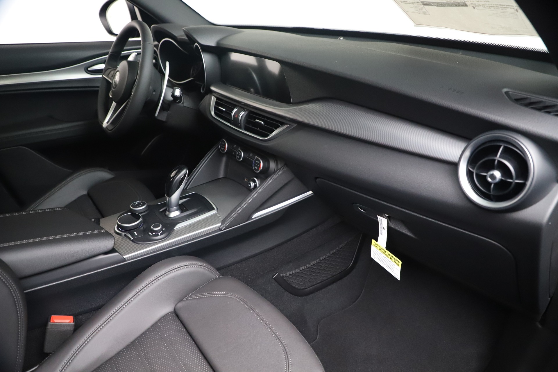New 2019 Alfa Romeo Stelvio Ti Sport Q4 | St. Petersburg, FL