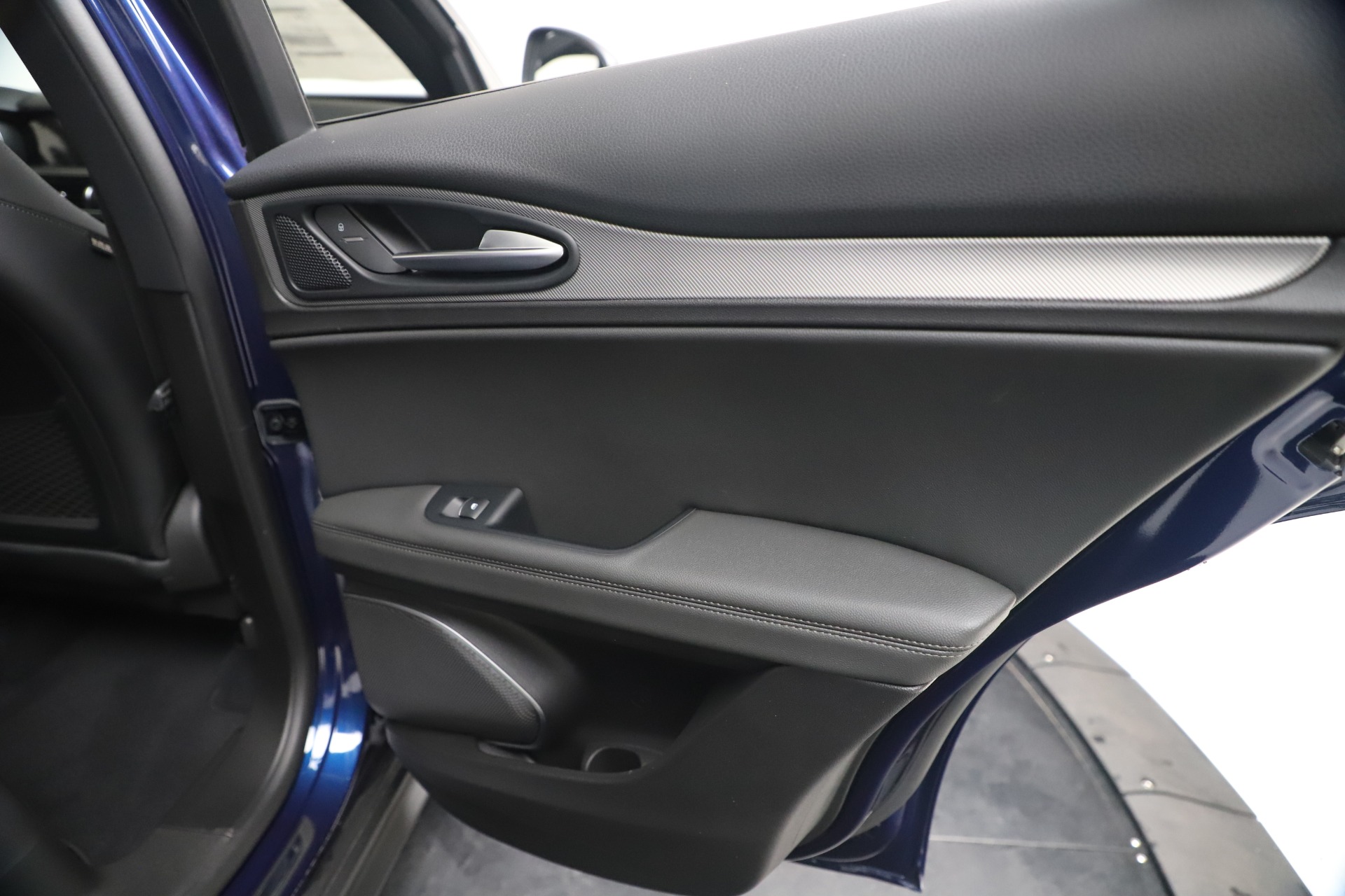 New 2019 Alfa Romeo Stelvio Ti Sport Q4 | St. Petersburg, FL