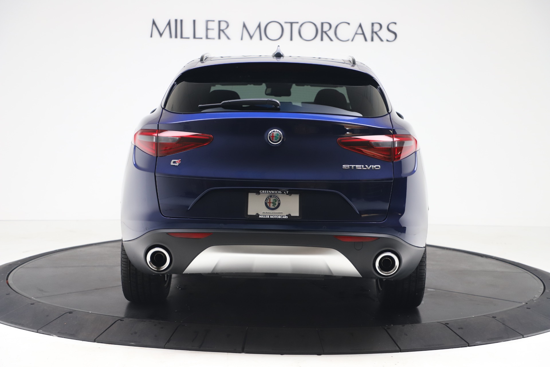 New 2019 Alfa Romeo Stelvio Ti Sport Q4 | St. Petersburg, FL