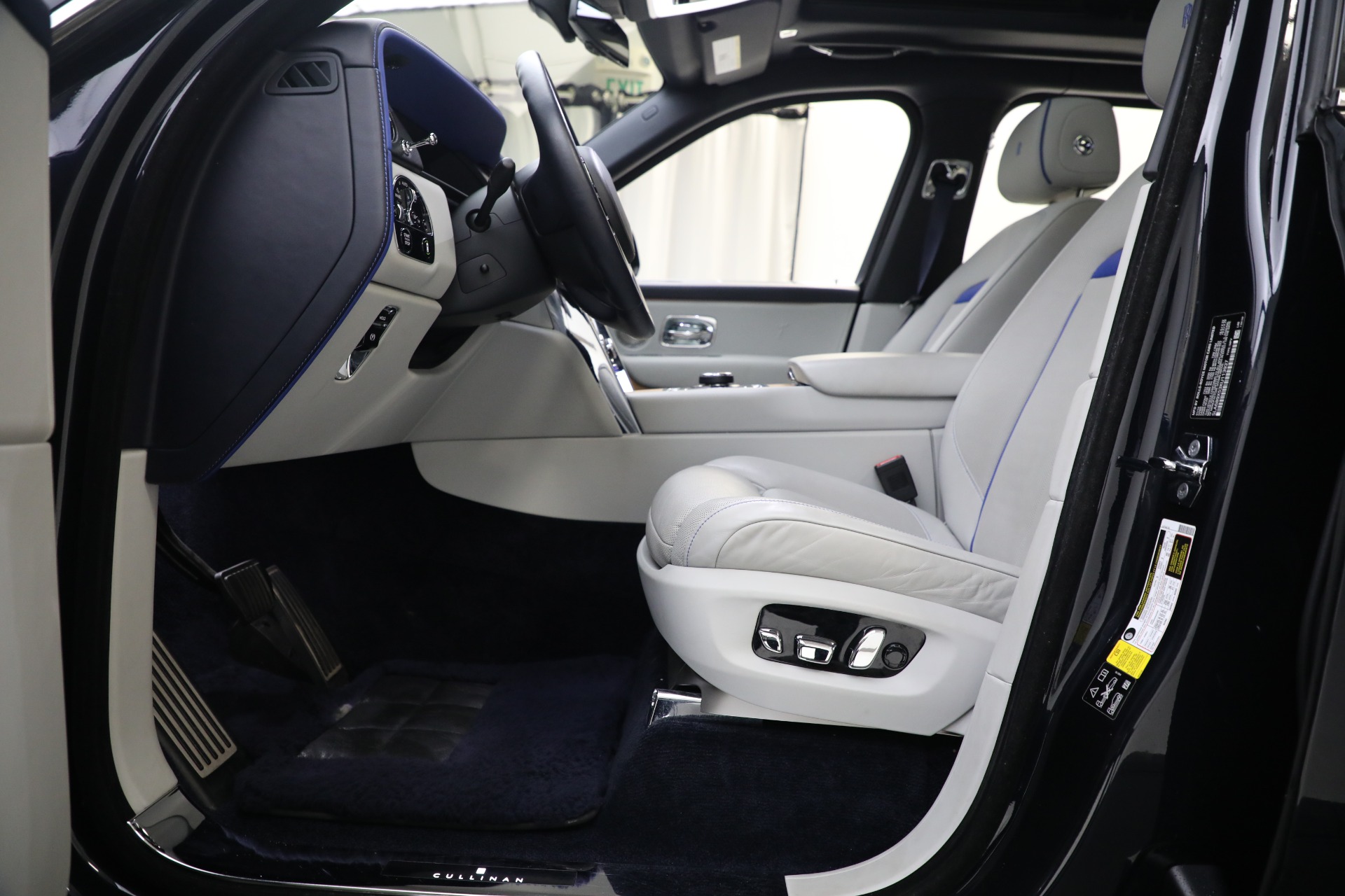 Used 2019 Rolls-Royce Cullinan | St. Petersburg, FL