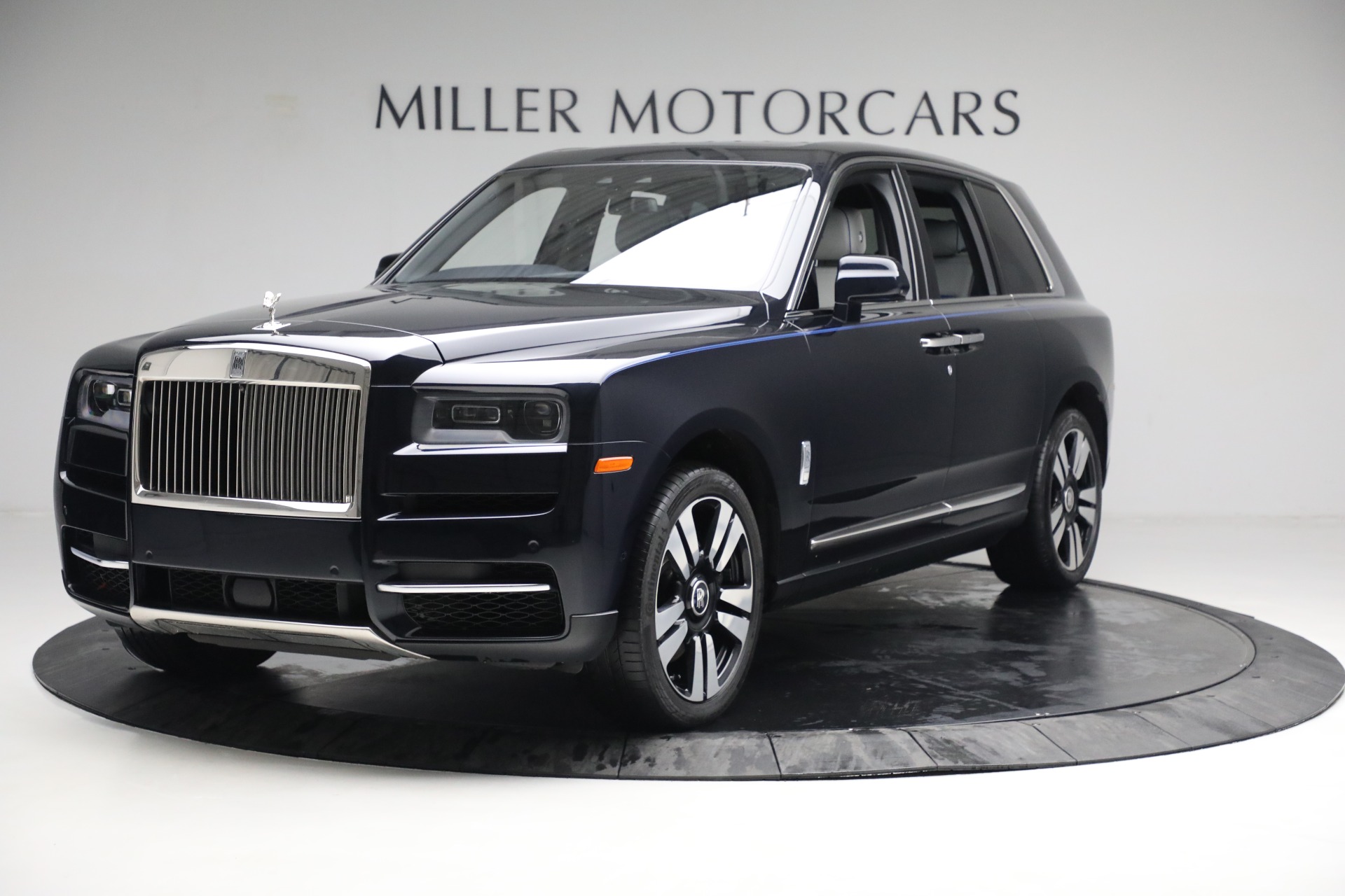 Used 2019 Rolls-Royce Cullinan | St. Petersburg, FL