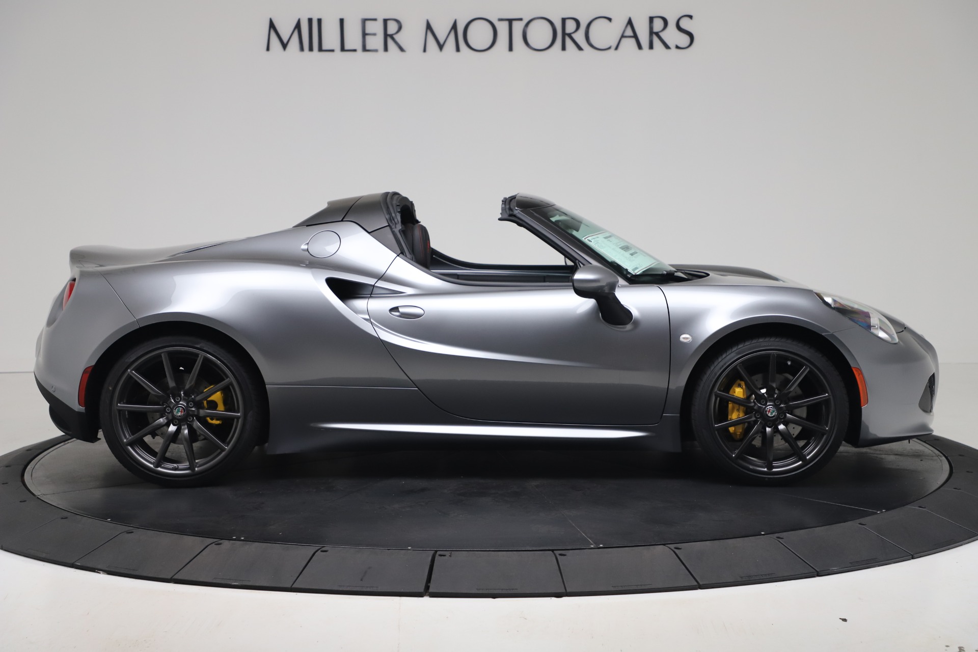 New 2020 Alfa Romeo 4C Spider | St. Petersburg, FL