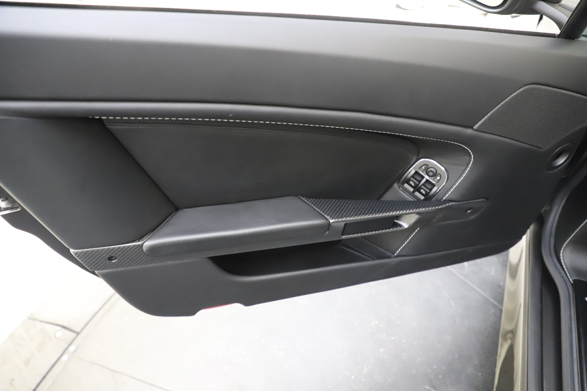 Used 2012 Aston Martin V12 Vantage Coupe | St. Petersburg, FL