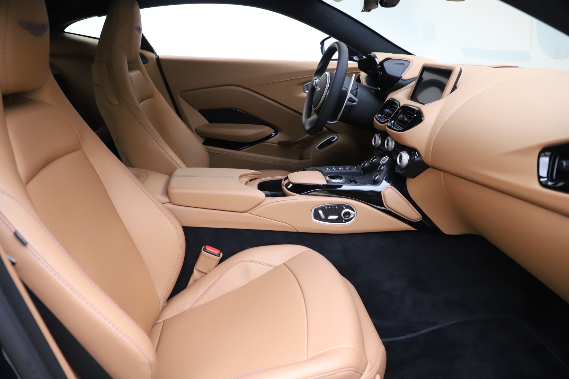 New 2020 Aston Martin Vantage Coupe | St. Petersburg, FL