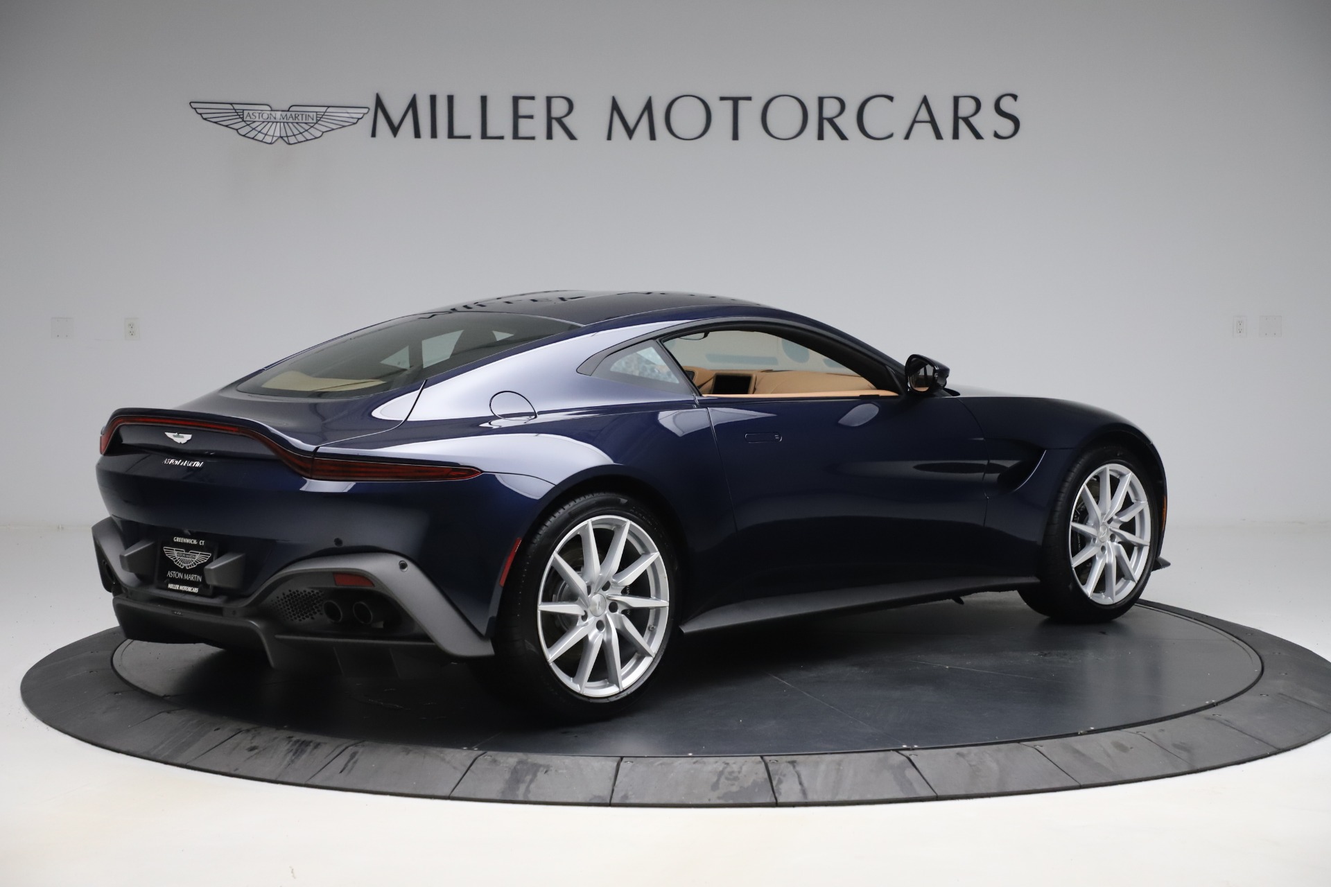 New 2020 Aston Martin Vantage Coupe | St. Petersburg, FL
